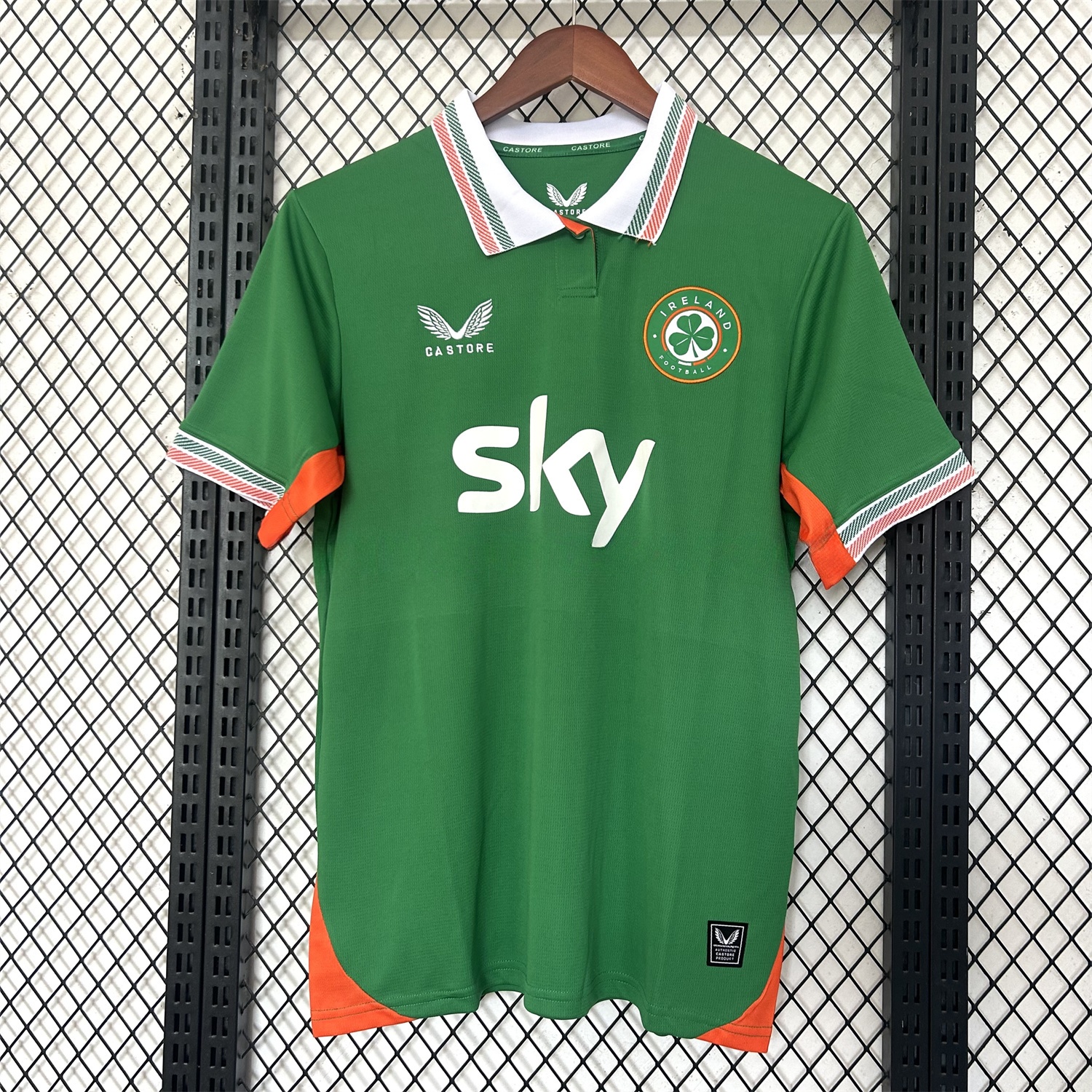 Ireland 25-26 Home Jersey - Fans Version - UnitedFutballJersey