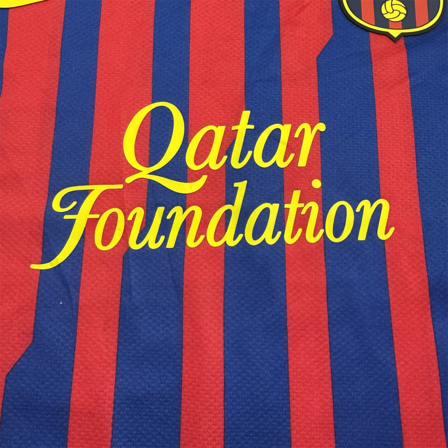 Retro Barcelona 2011-12 Home Kids Kit - UnitedFutballJersey