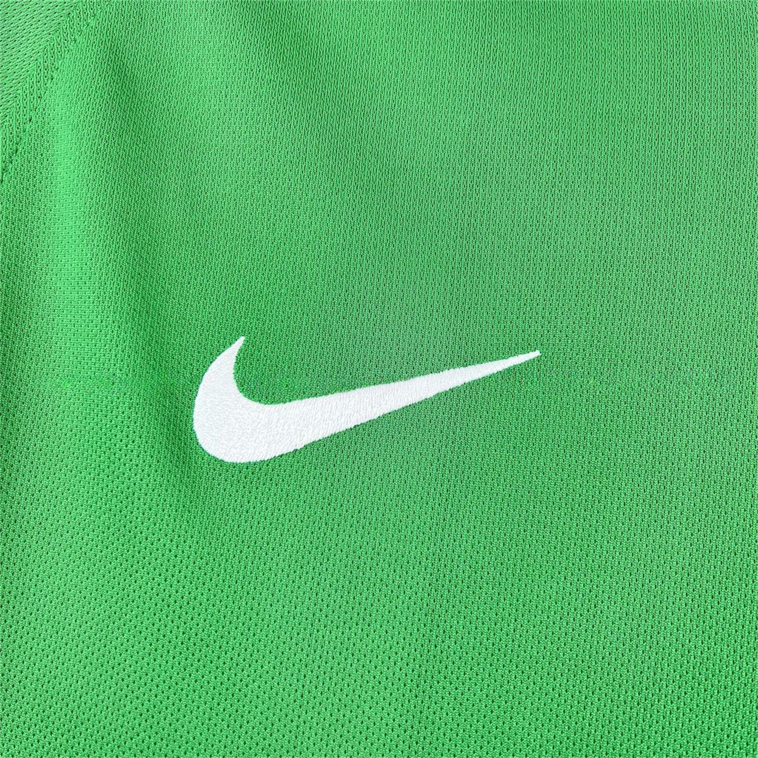 Retro Wolfsburg 2008-09 Home Jersey - UnitedFutballJersey