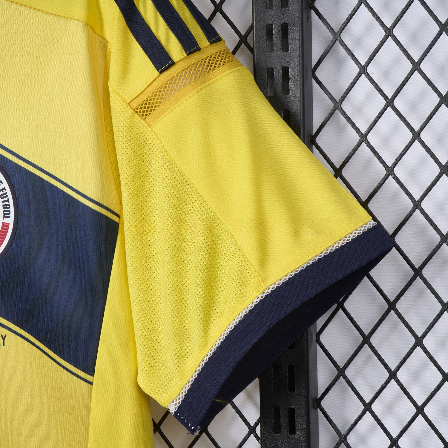 Retro Colombia 2014 Home Jersey - UnitedFutballJersey