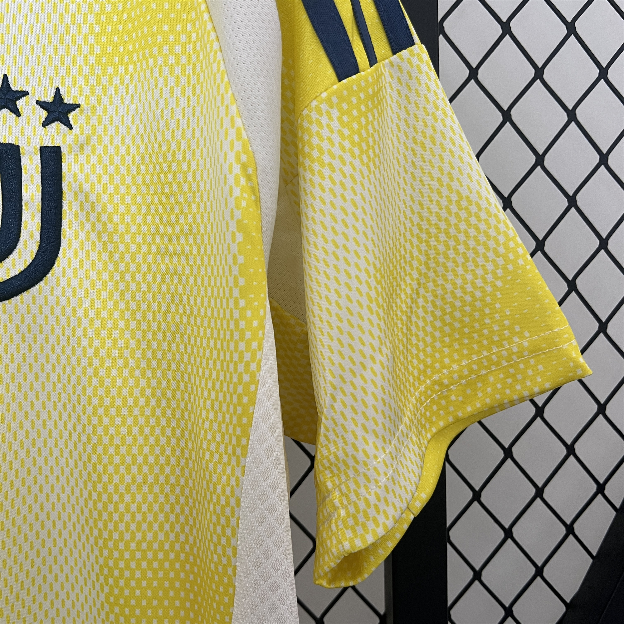Juventus 24-25 Away Jersey - Fans Version - UnitedFutballJersey