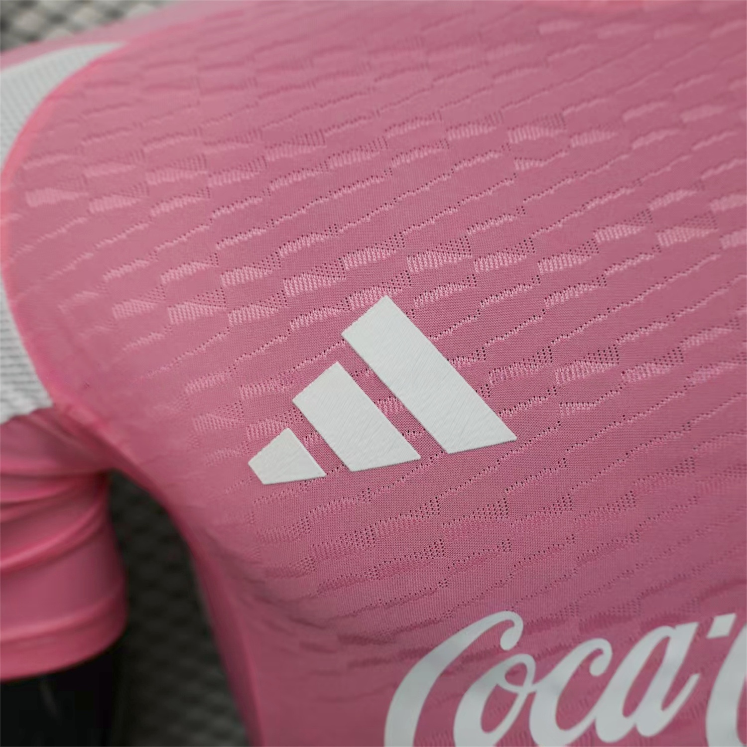 Argentina 25-26 Pink & White Training Jersey - Player Version - UnitedFutballJersey