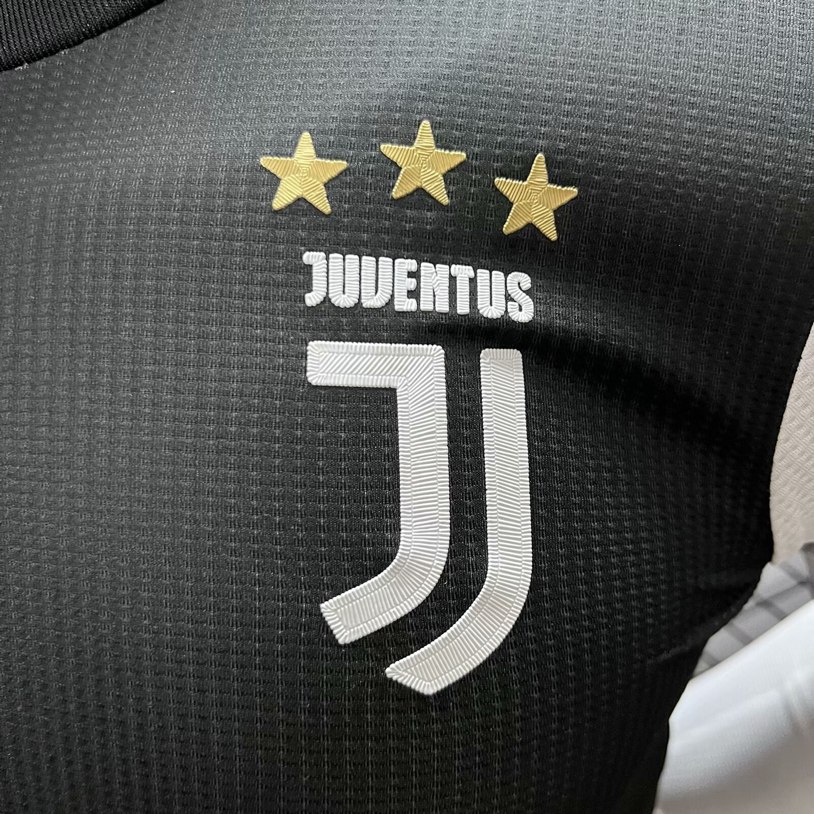 Retro Juventus 2019-20 Home Stadium Long Sleeve Jersey - Player Version - UnitedFutballJersey