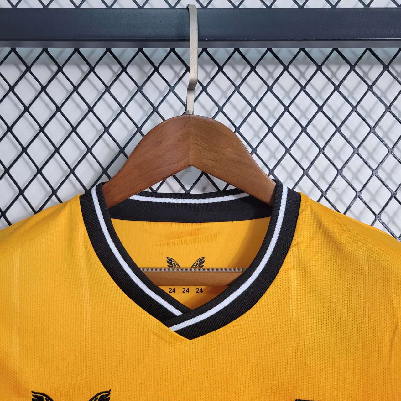 Wolverhampton Wanderers Wolves 23-24 Home Stadium Kids Kit - UnitedFutballJersey