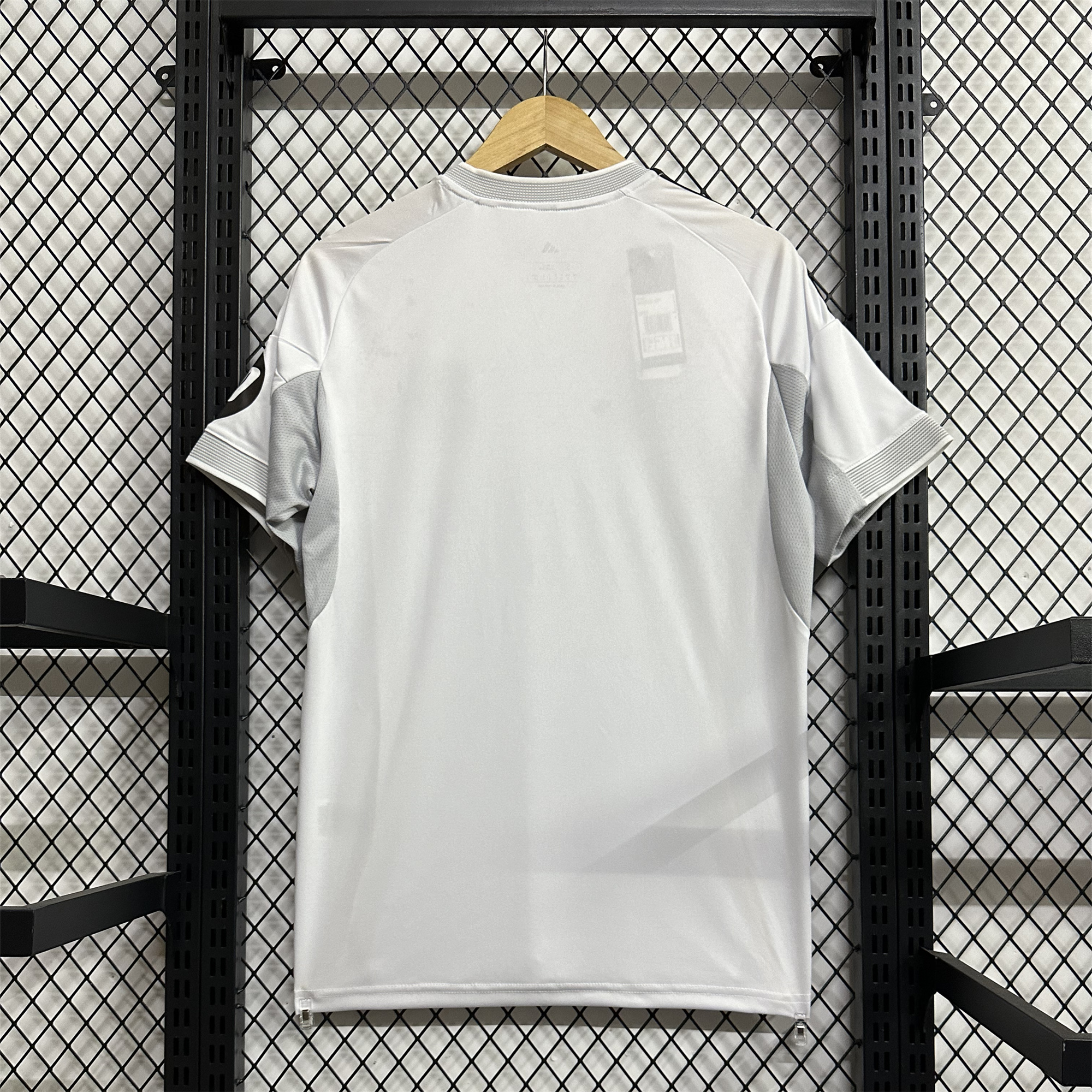 Real Madrid 2025-26 Home Jersey (Informal-release Version) - Fans Version - UnitedFutballJersey