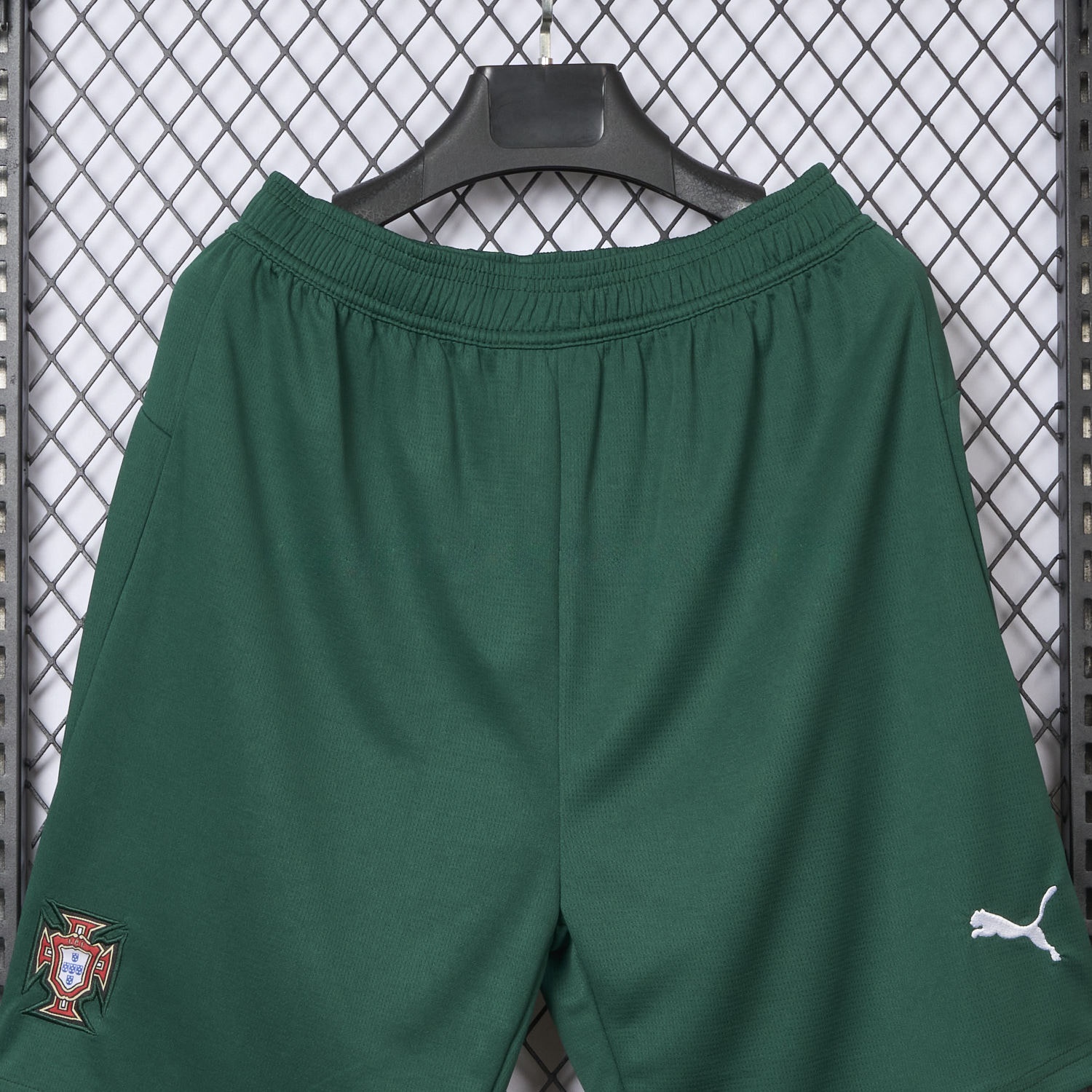 Portugal 25-26 Home Green Shorts - Fans Version - UnitedFutballJersey
