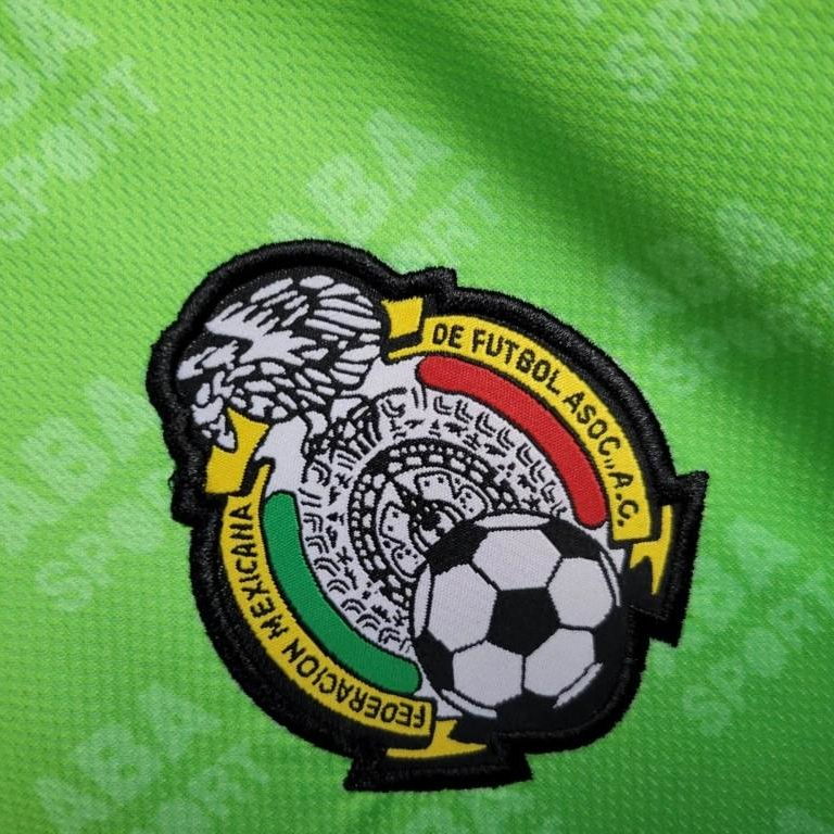 Retro Mexico 1994 Goalkeeper Green Jersey - UnitedFutballJersey