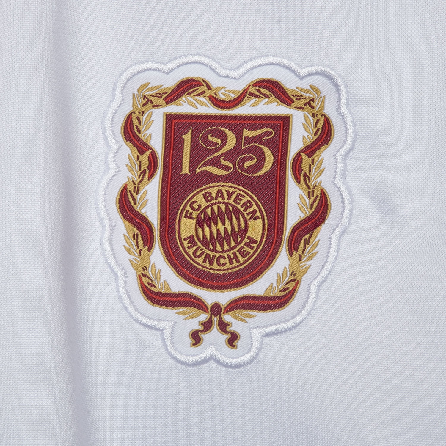 Bayern Munich 2025 125th Anniversary 1/4-Zip Long Sleeves Training Set - White - UnitedFutballJersey