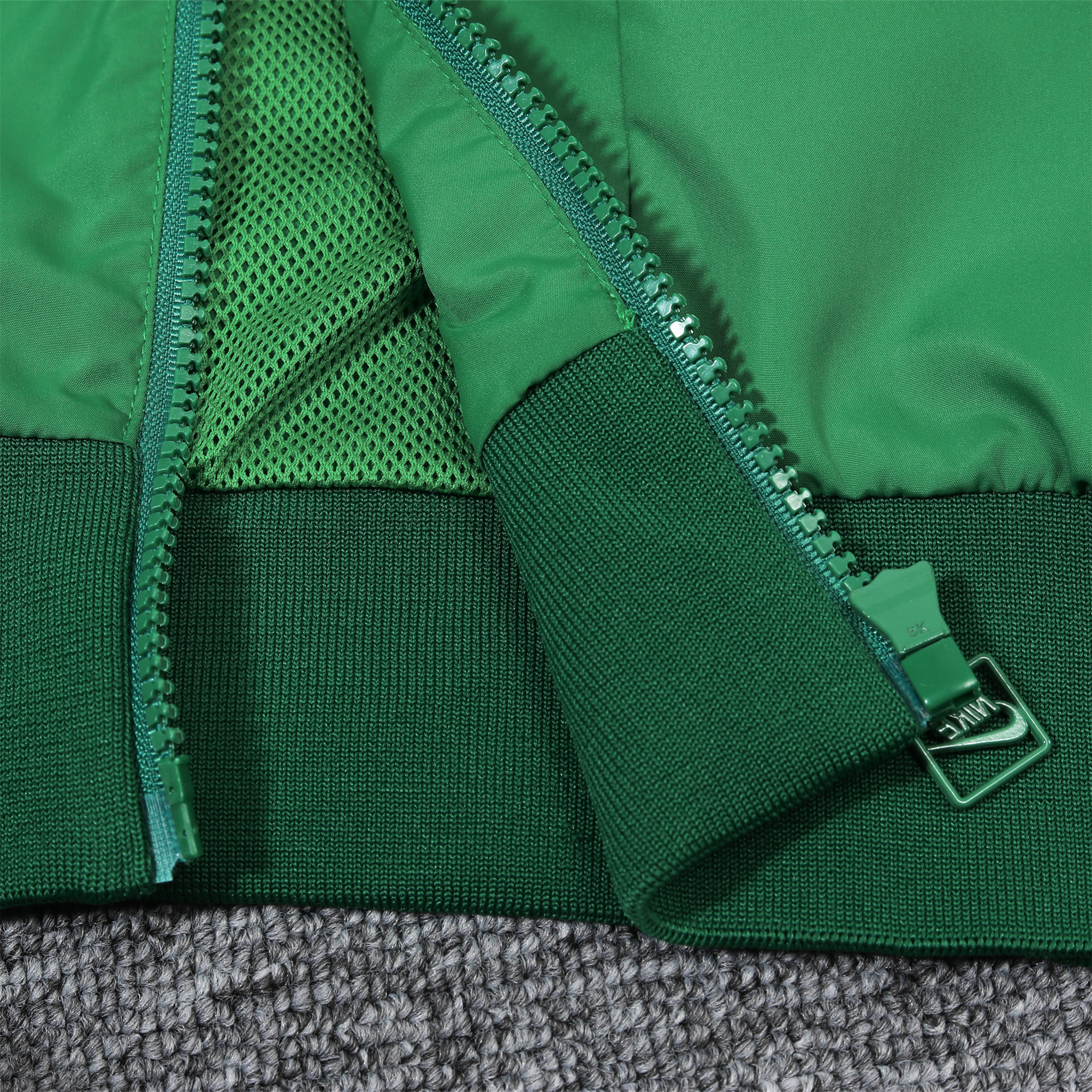 Portugal 2024 National Team Anthem Green Hooded Windbreaker - Player Version - UnitedFutballJersey