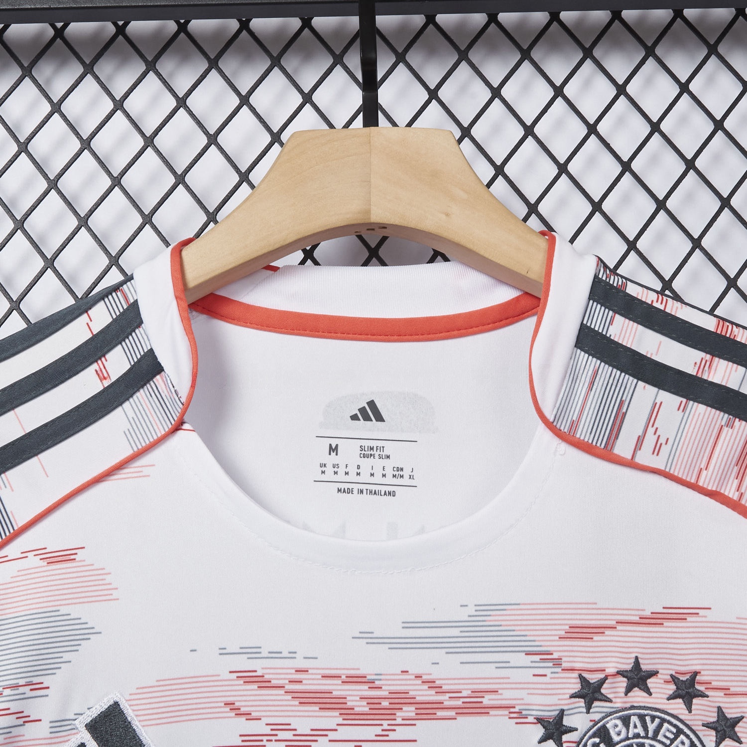 Bayern Munich 25-26 Away White Jersey - Fans Version - UnitedFutballJersey