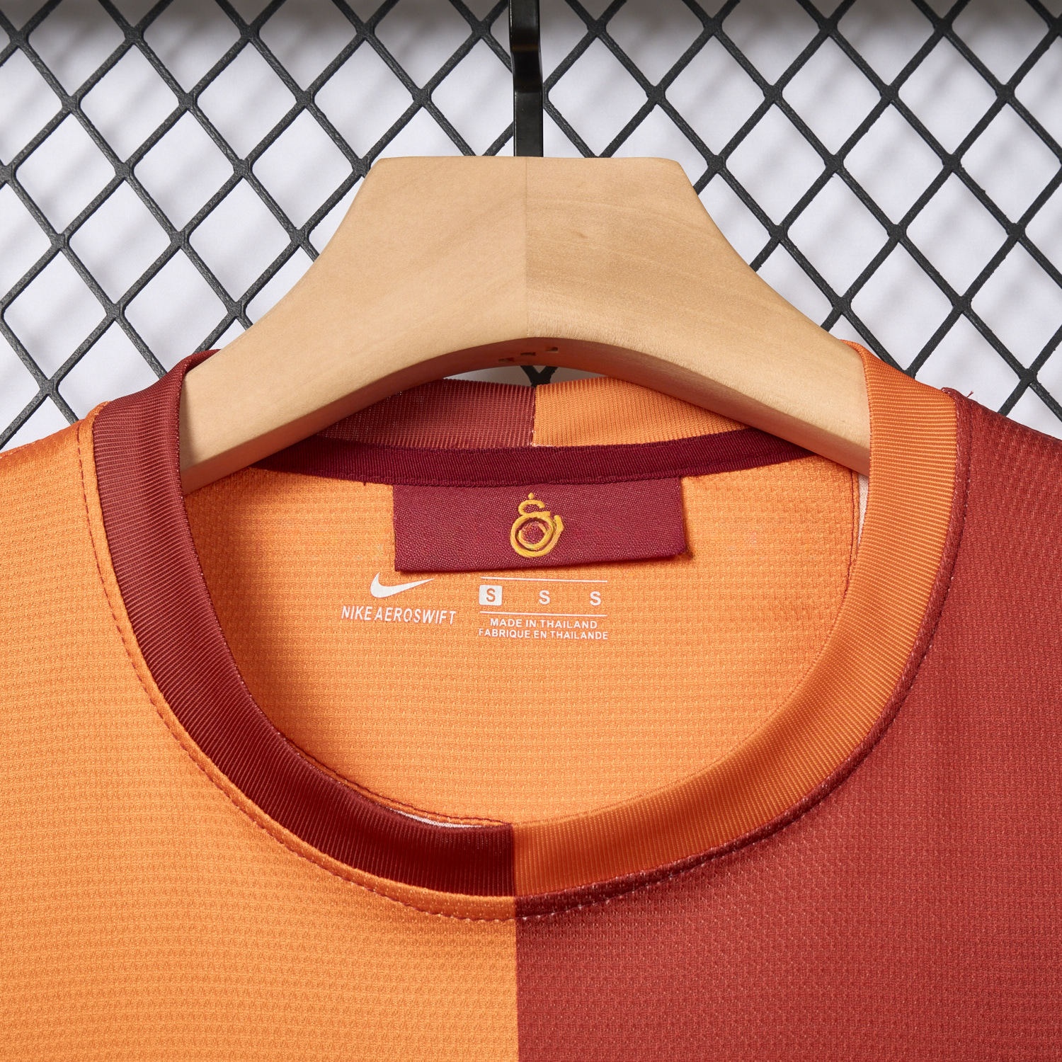 Retro Galatasaray 2013-14 Home Jersey - UnitedFutballJersey