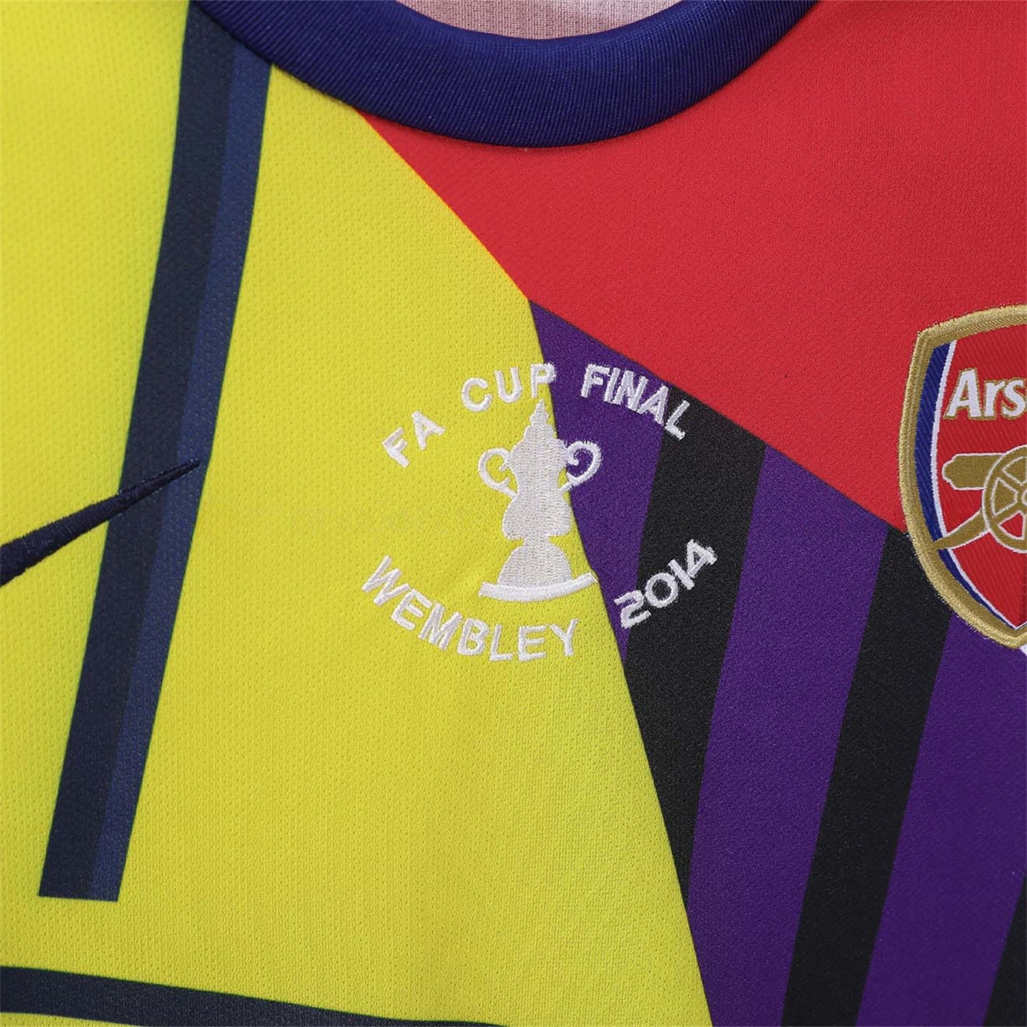 Retro Arsenal 2014 FA CUP Trophy Commemorative Jersey - UnitedFutballJersey