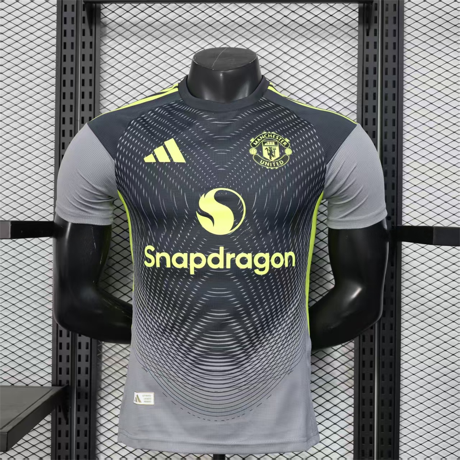 Manchester United 25-26 Black Grey Goalkeeper Jersey - Player Version - UnitedFutballJersey