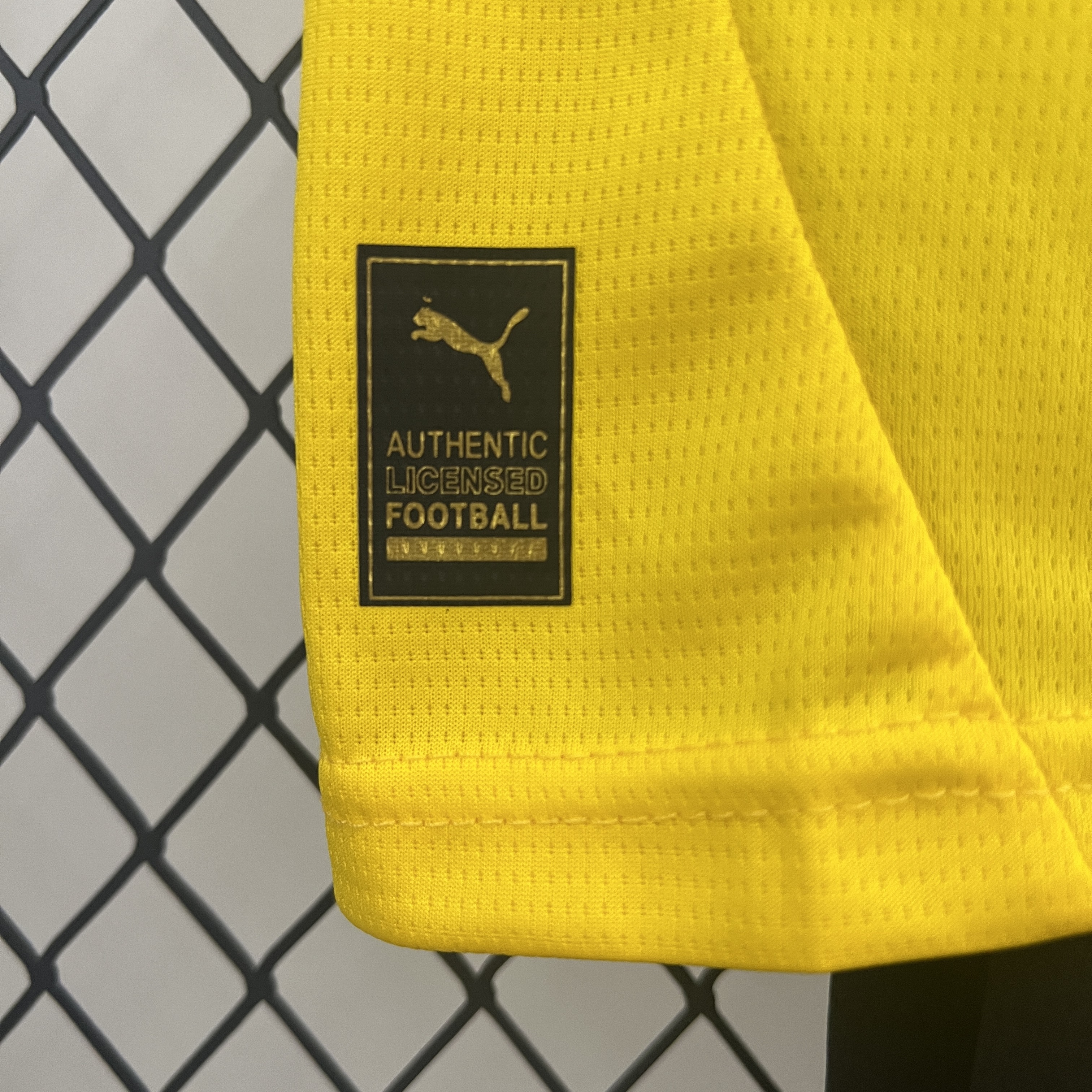 Dortmund 24-25 Home Stadium Kids Kit - UnitedFutballJersey