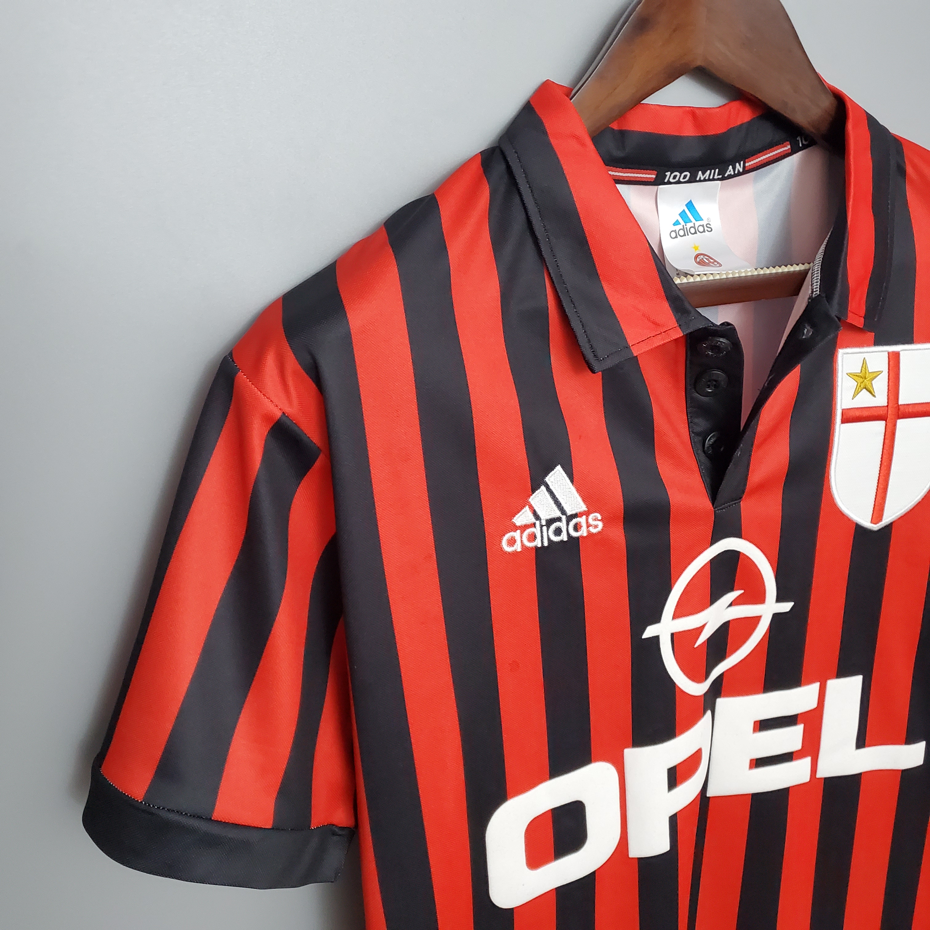 Retro AC Milan 99-00 Home Stadium Jersey - UnitedFutballJersey