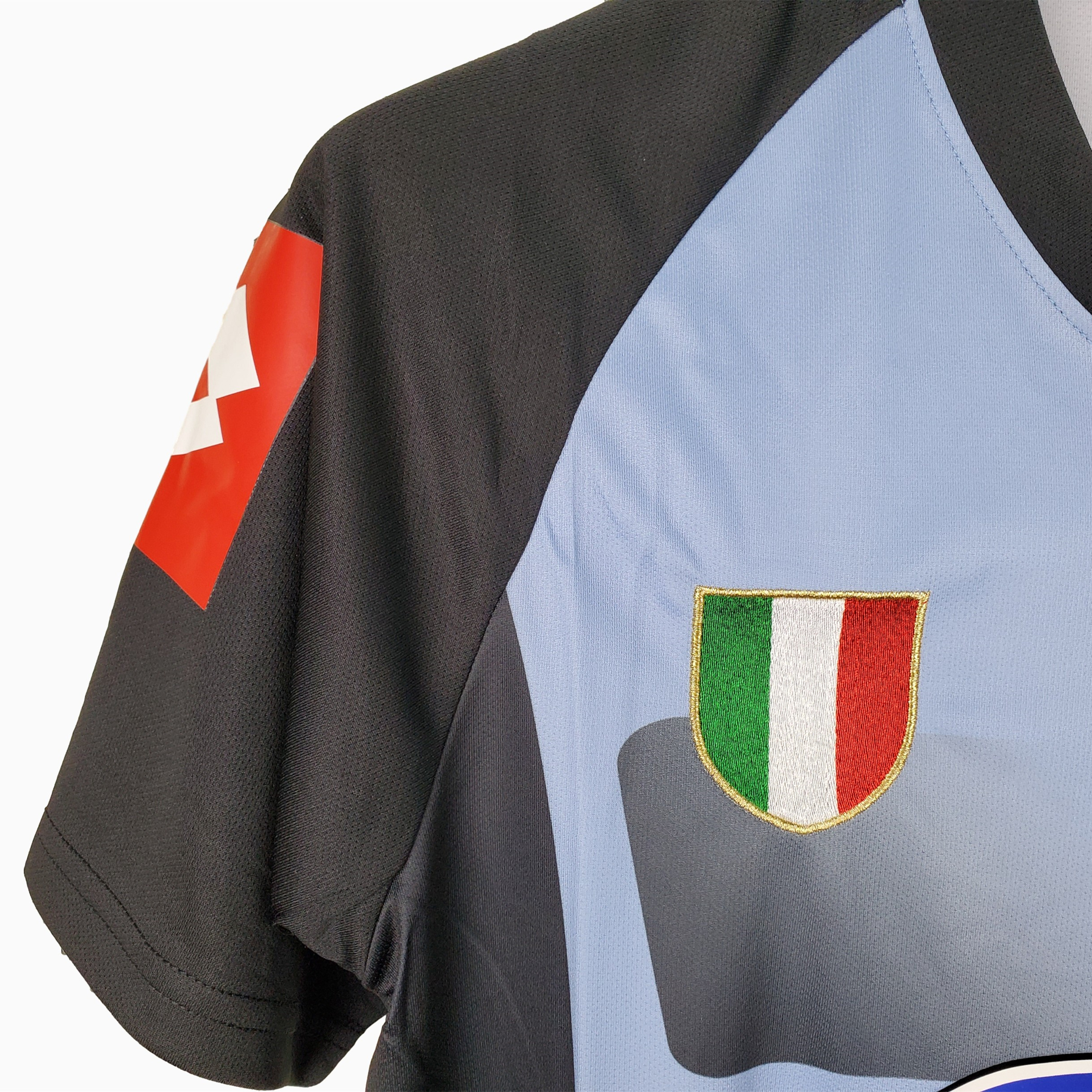 Retro Juventus 2002-03 Blue Goalkeeper Jersey - UnitedFutballJersey