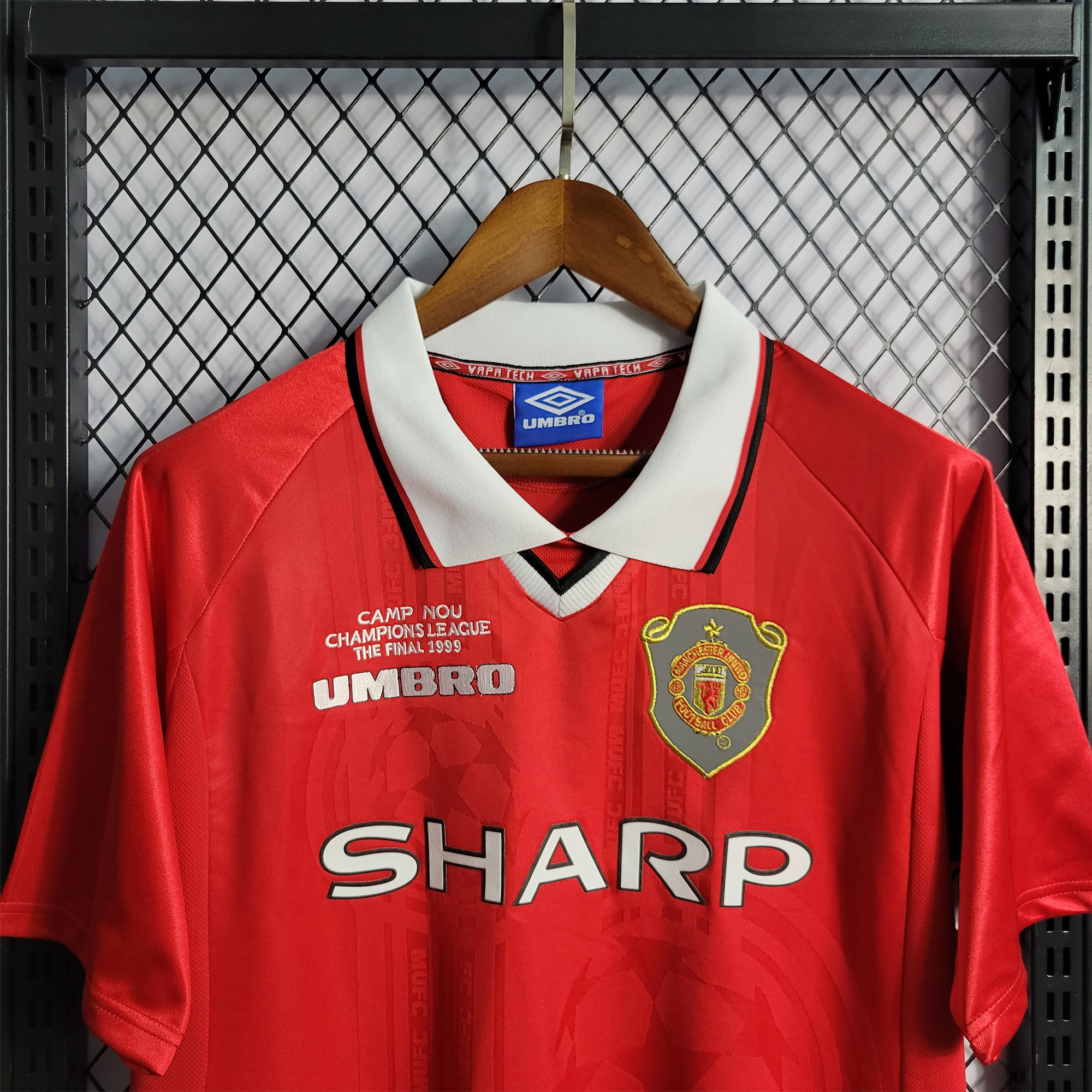 Manchester United Retro 99-00 Home Jersey - UnitedFutballJersey