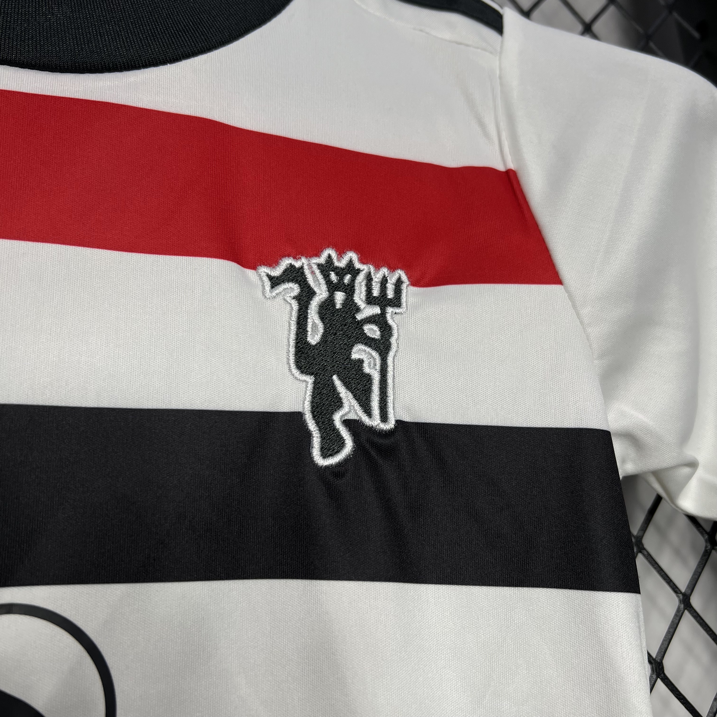Manchester United 24-25 Third Kids Kit - UnitedFutballJersey