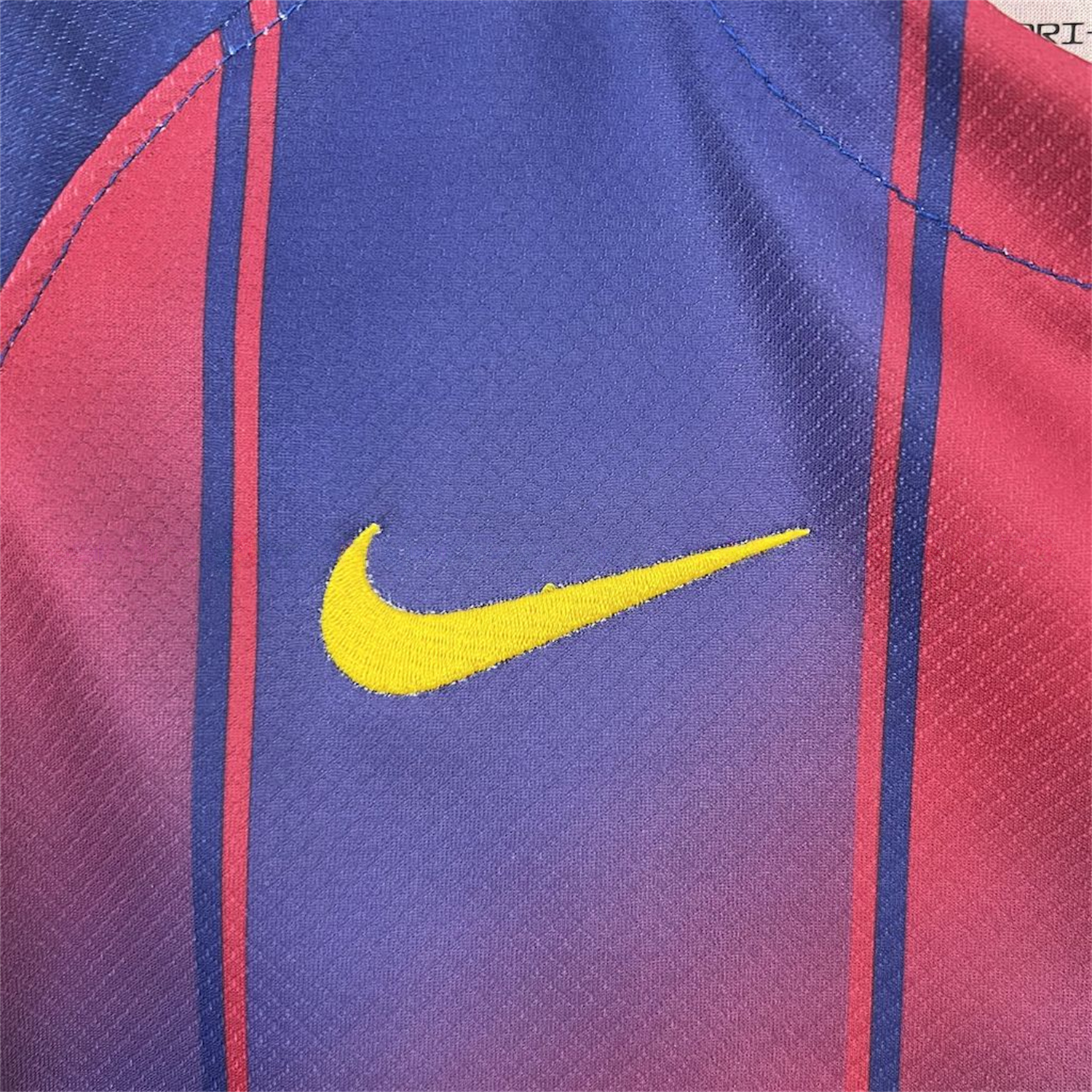 Women's B.A.R.S.A 25-26 Home Jersey - UnitedFutballJersey