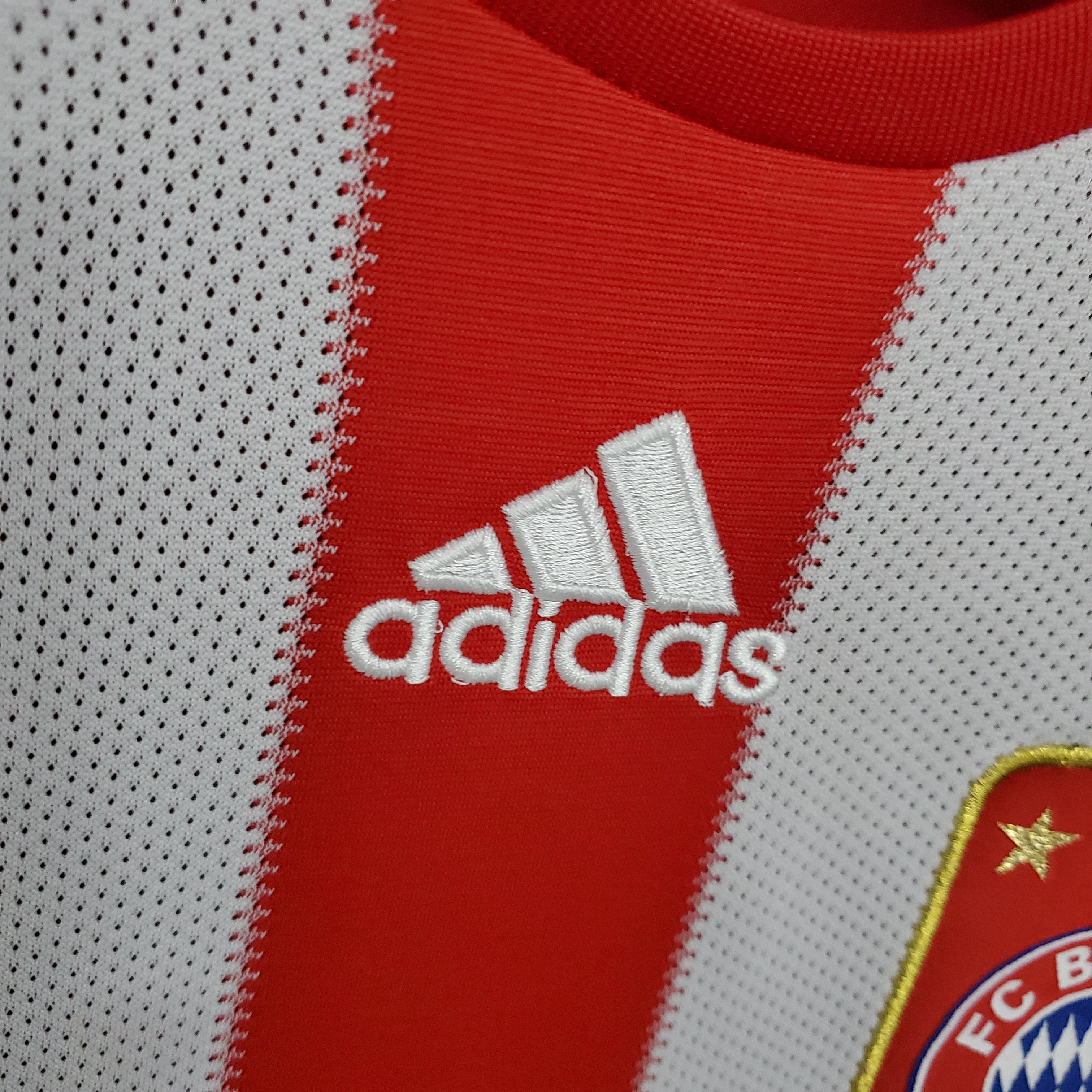 Retro Bayern Munich 10-11 Home Stadium Jersey - UnitedFutballJersey