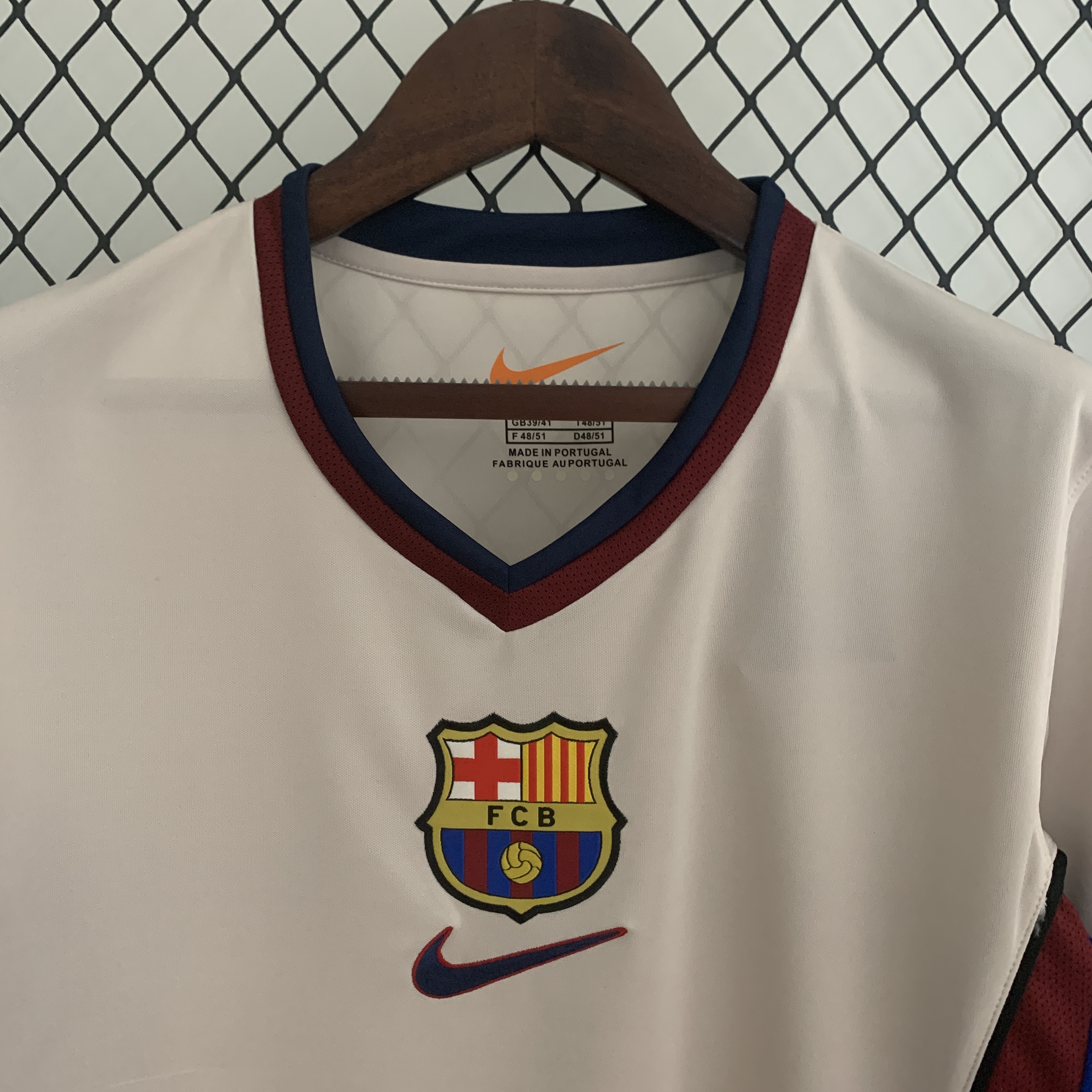 B.A.R.S.A Retro 98-99 Away Jersey - UnitedFutballJersey