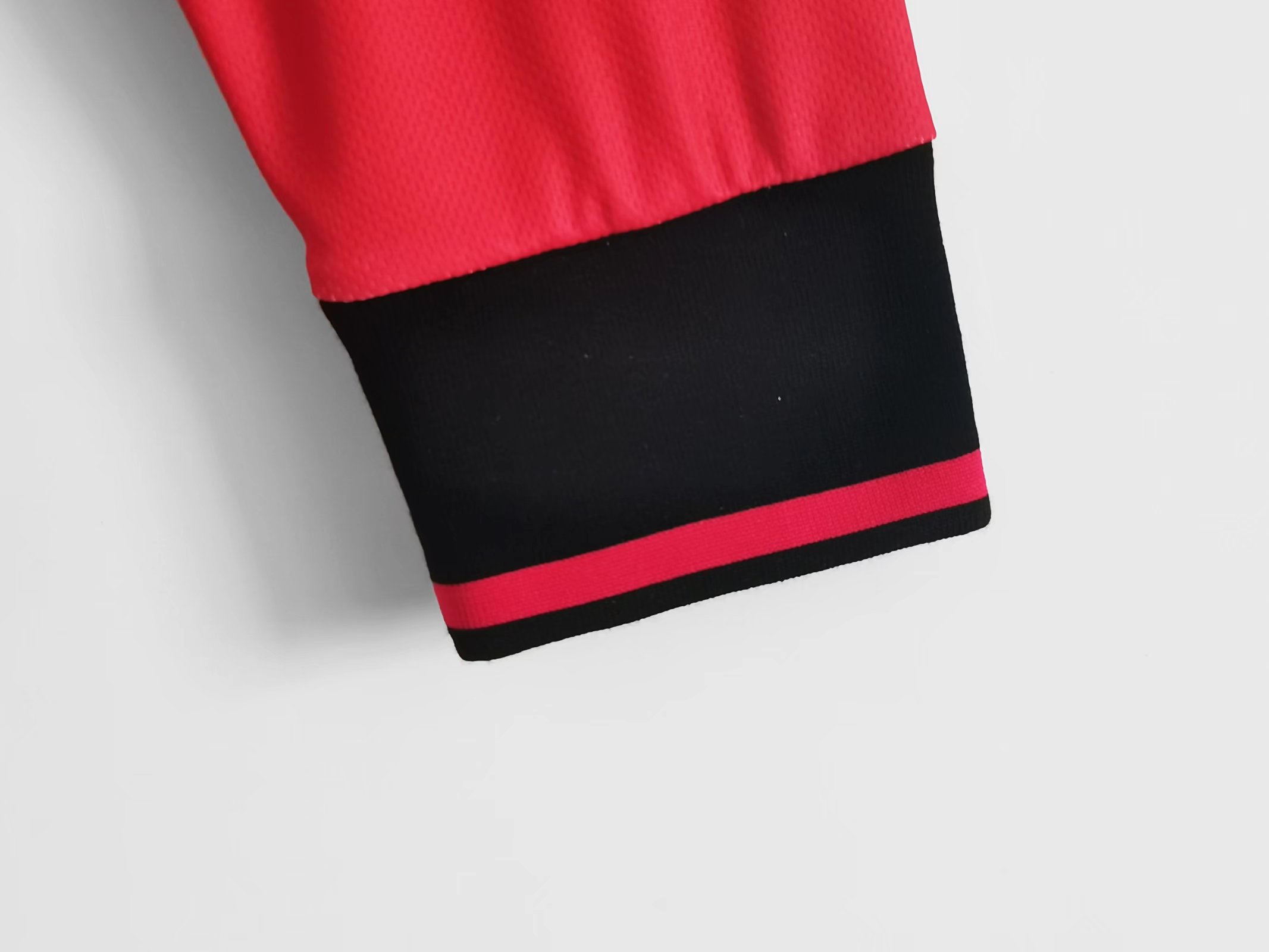 Manchester United Retro 94-96 Home Long Sleeve Jersey - UnitedFutballJersey