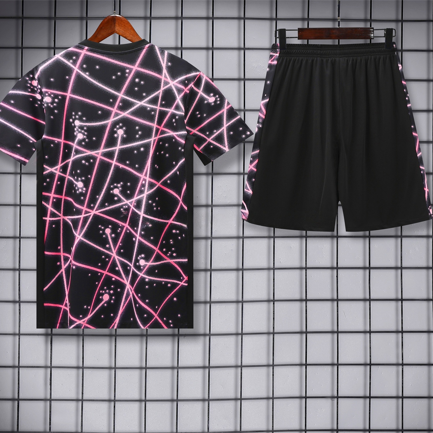 Paris Saint-Germain PSG 25-26 Short-Sleeve Training Set - Pink Fluorescent Rays Black Top & Black Shorts - UnitedFutballJersey