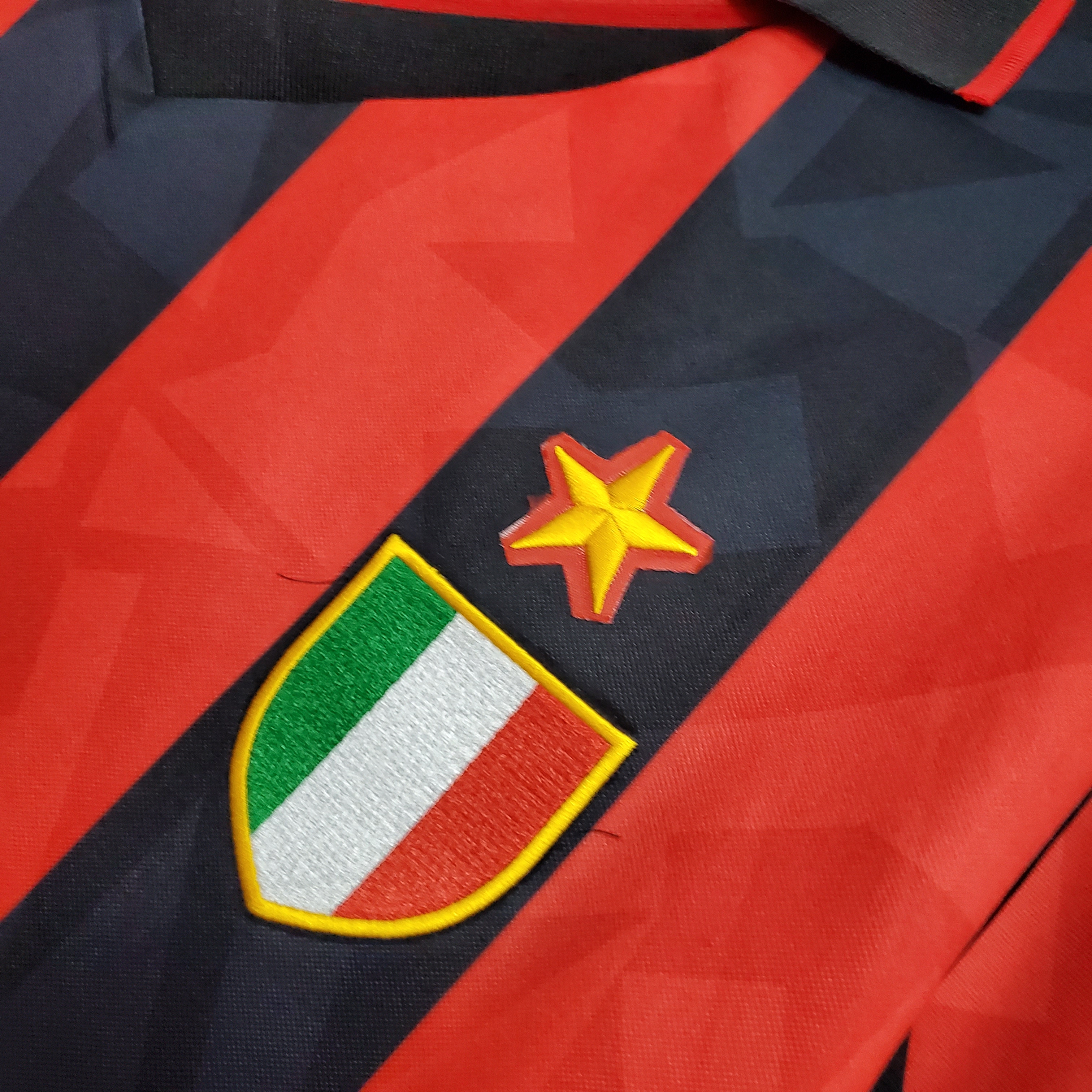 Retro AC Milan 93-94 Home Stadium Jersey - UnitedFutballJersey
