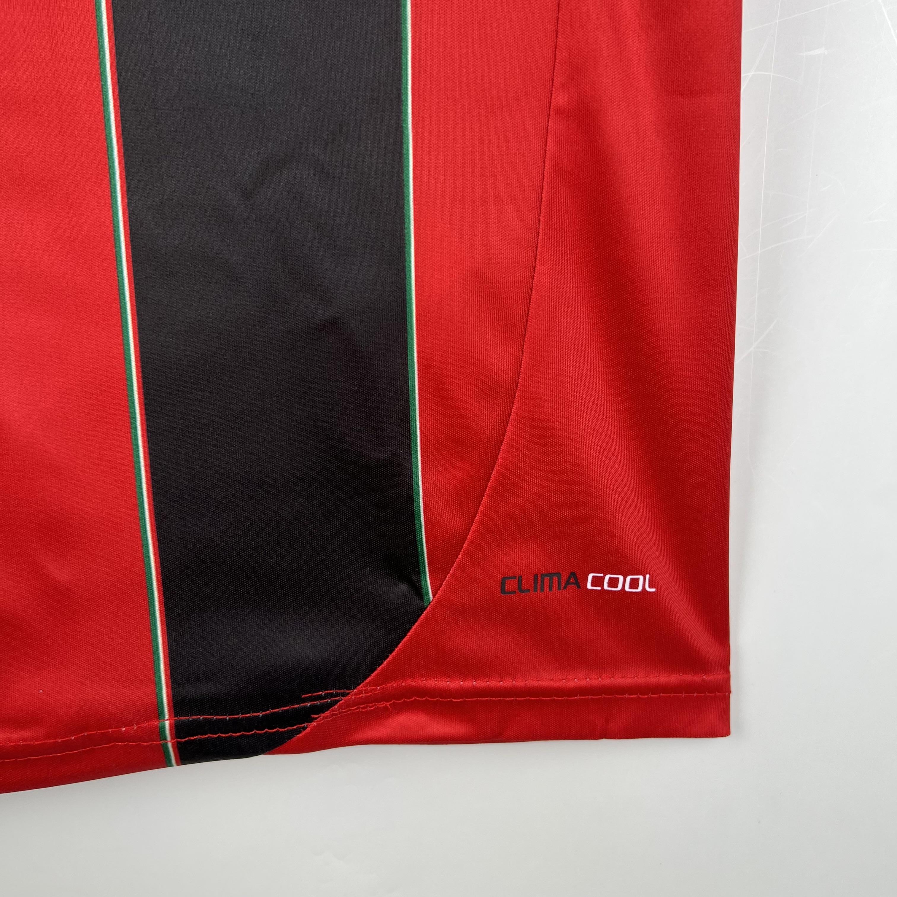 Retro AC Milan 2012-13 Home Stadium Jersey - UnitedFutballJersey