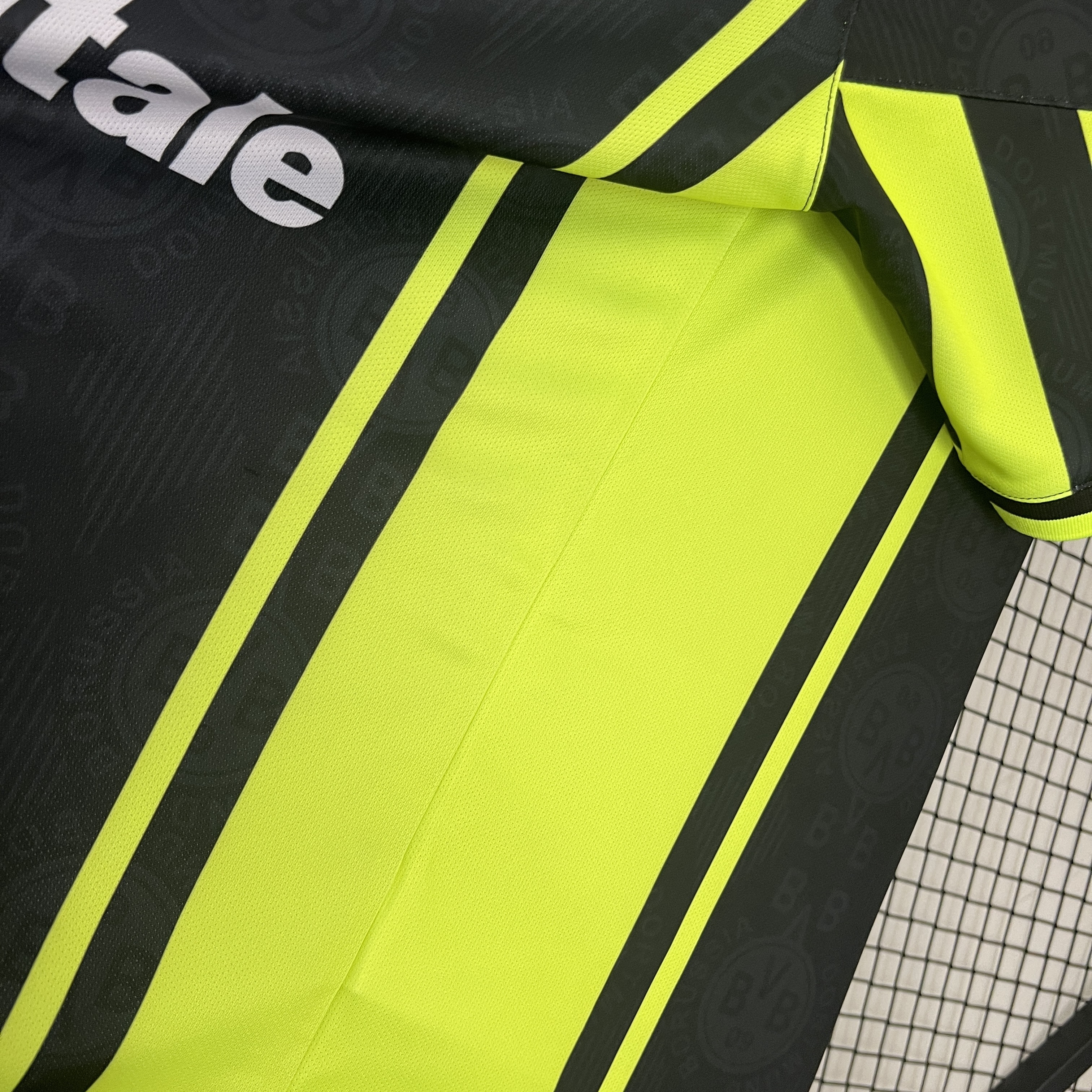 Retro Dortmund 1996-97 Away Jersey - UnitedFutballJersey