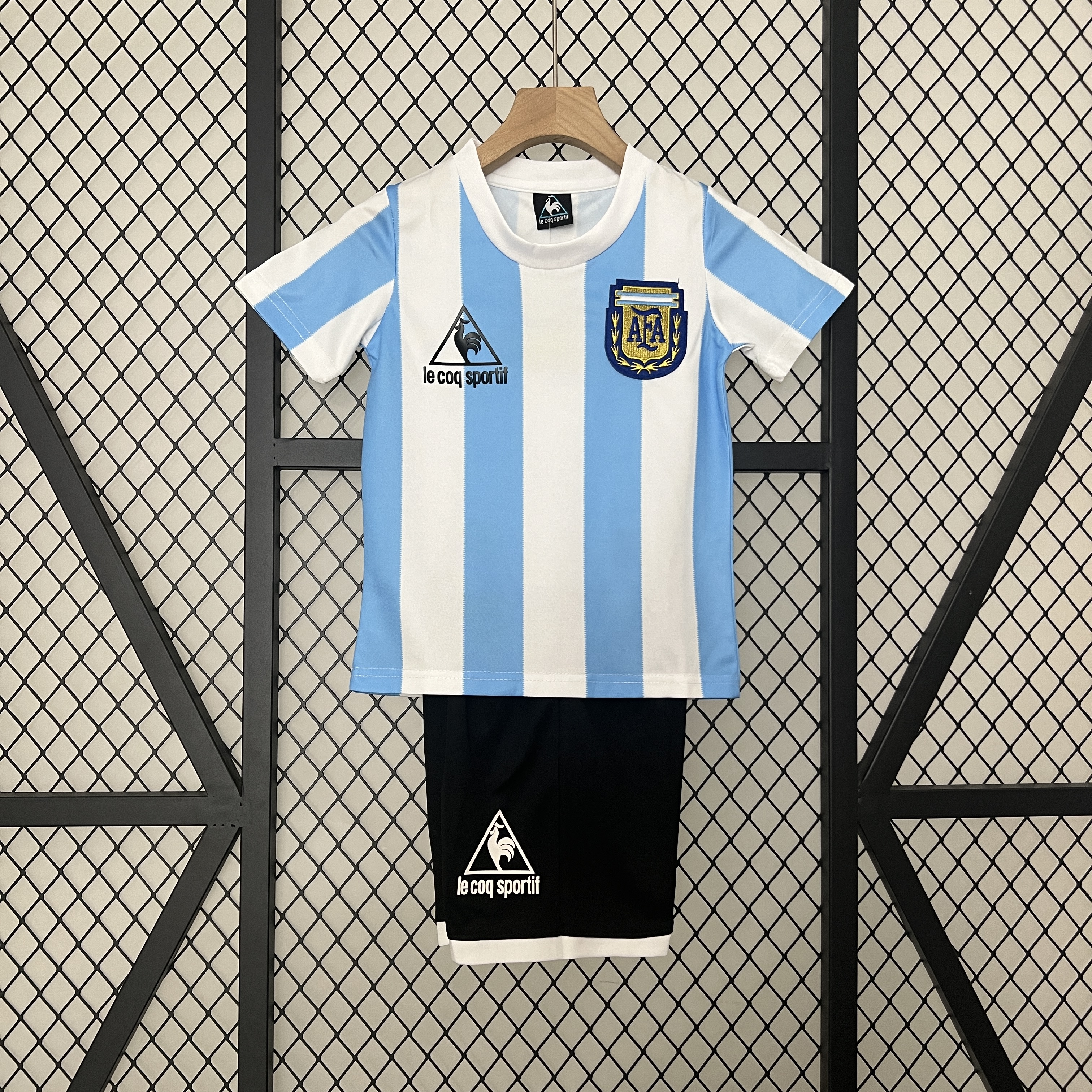 Retro Argentina 1986 Home Stadium Kids Kit - UnitedFutballJersey