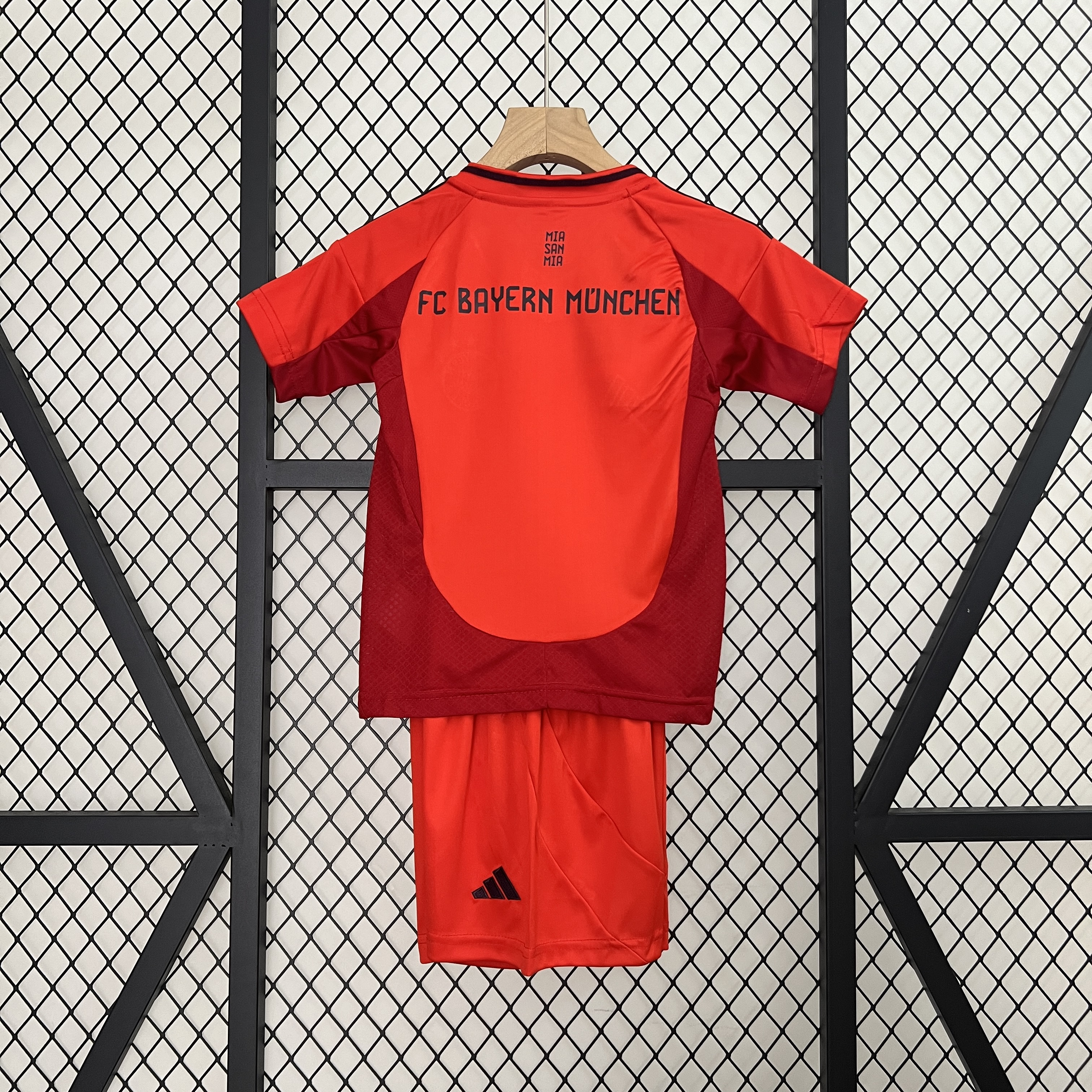 Bayern Munich 24-25 Home Kids Kit - Fans Version - UnitedFutballJersey
