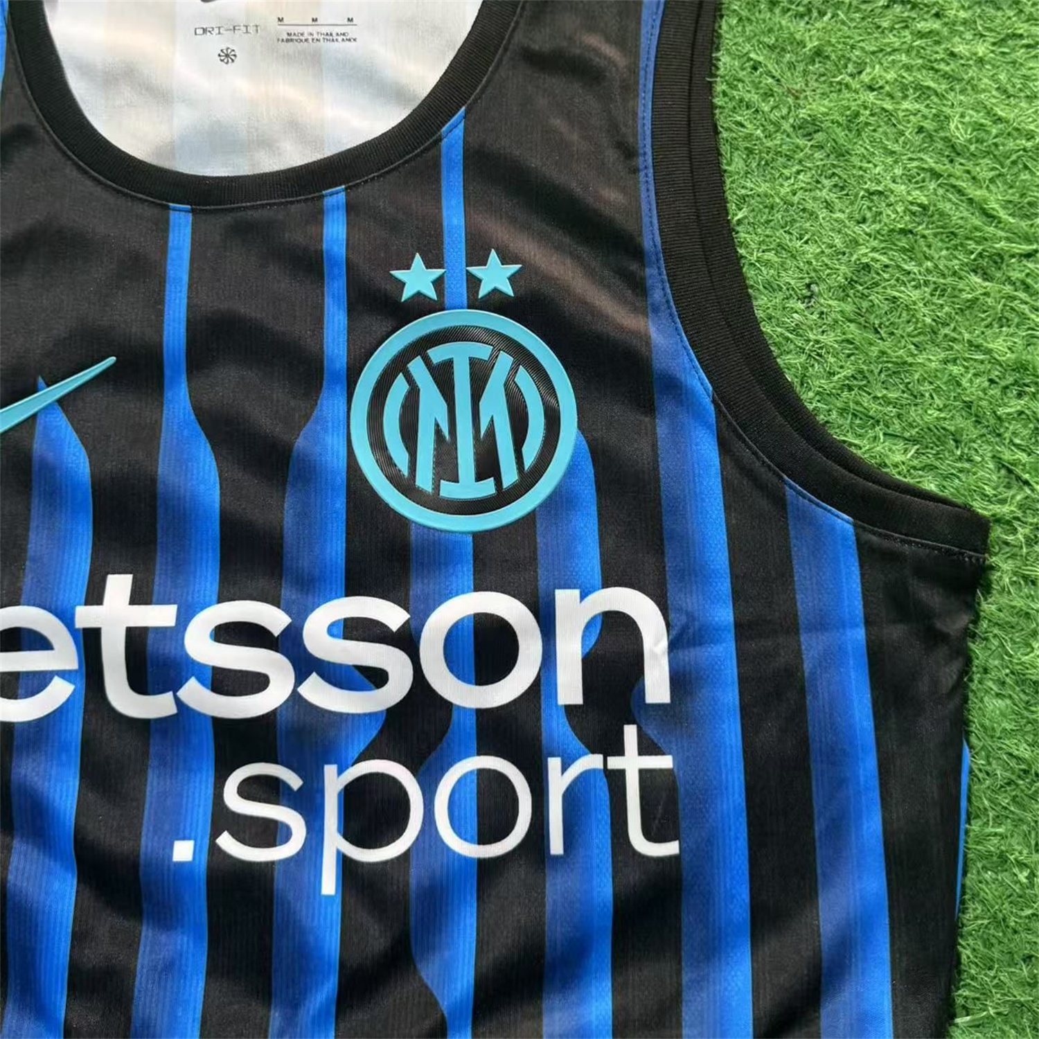 Women's Inter Milan 25-26 Home Blue And Black Yoga Vest - UnitedFutballJersey
