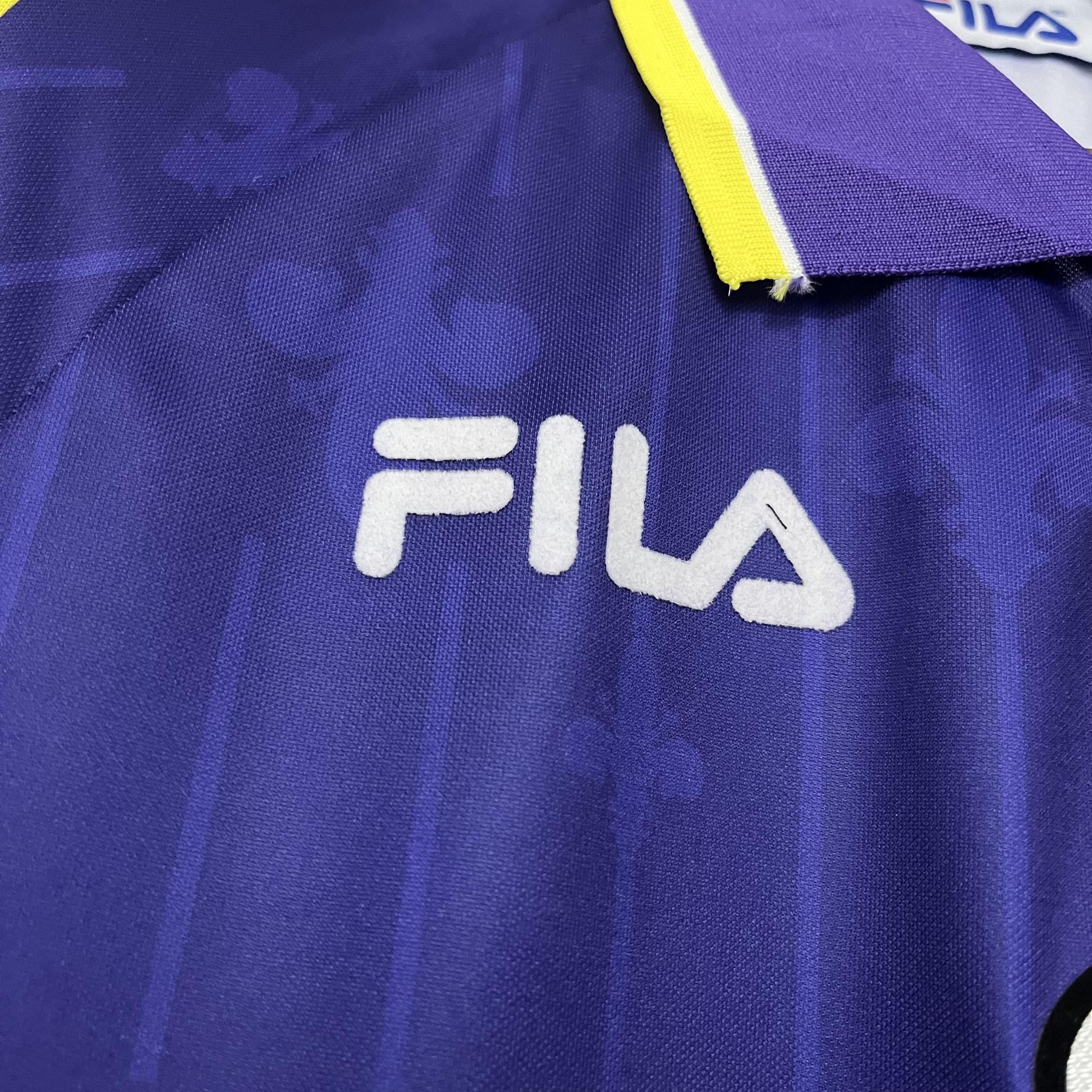 Retro Fiorentina 1997-98 Home Stadium Jersey - UnitedFutballJersey