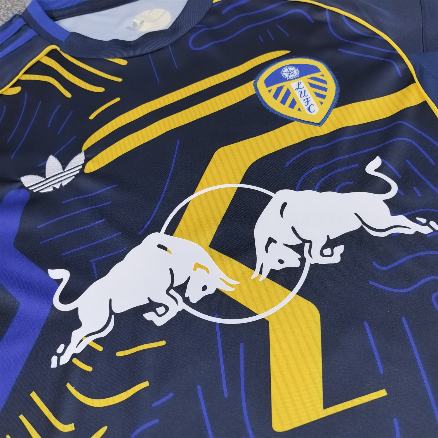 Leeds United 25-26 Yellow Stripes Blue Special Jersey - Fans Version - UnitedFutballJersey