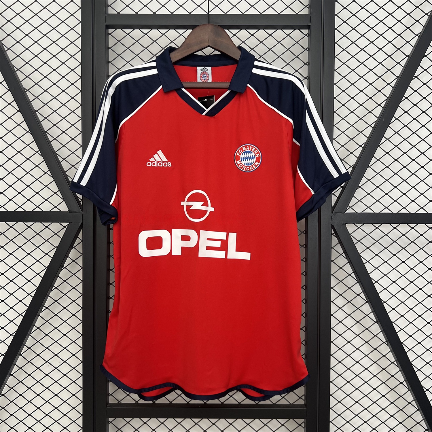 Retro Bayern Munich 2000-01 Home Jersey - UnitedFutballJersey