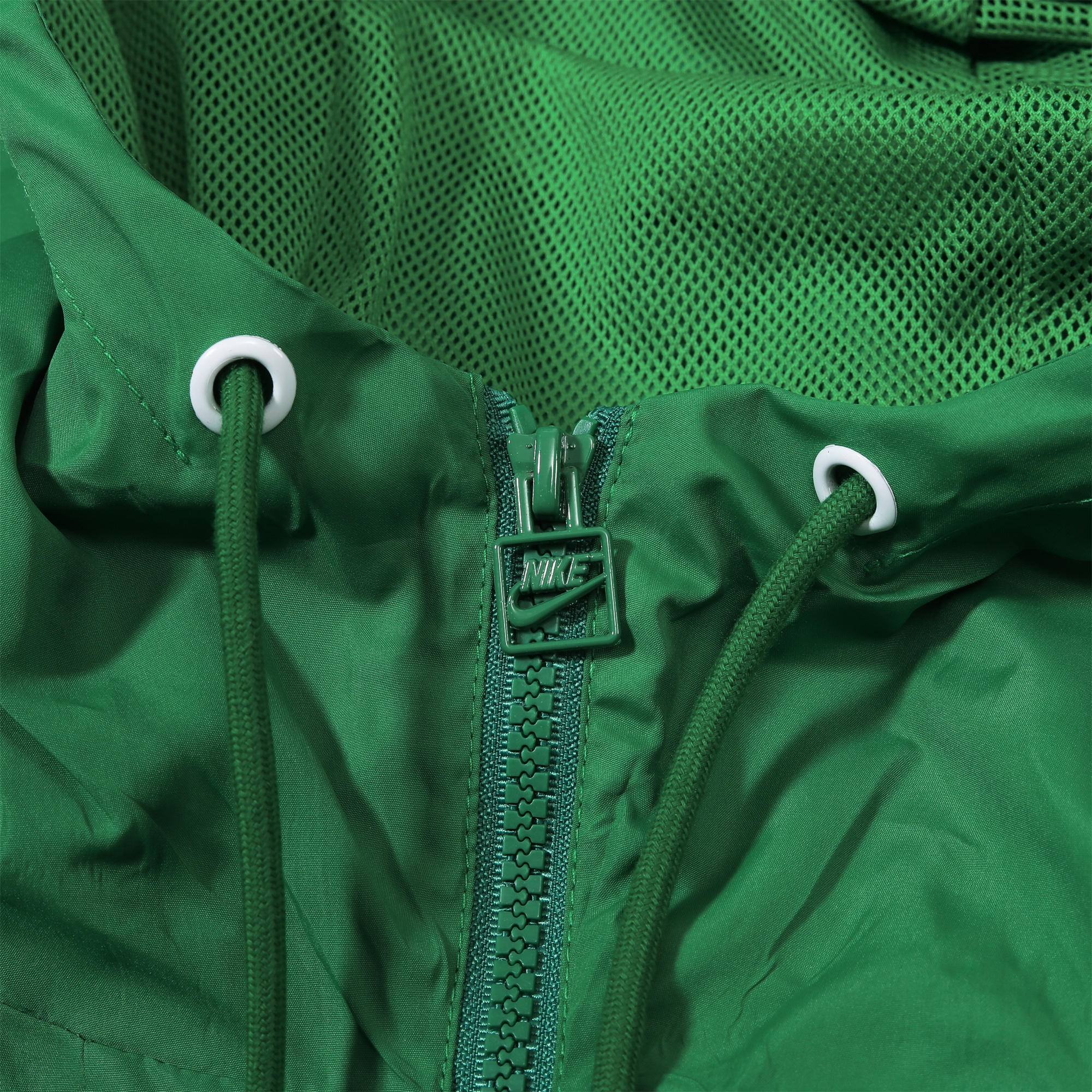Portugal 2024 National Team Anthem Green Hooded Windbreaker - Player Version - UnitedFutballJersey