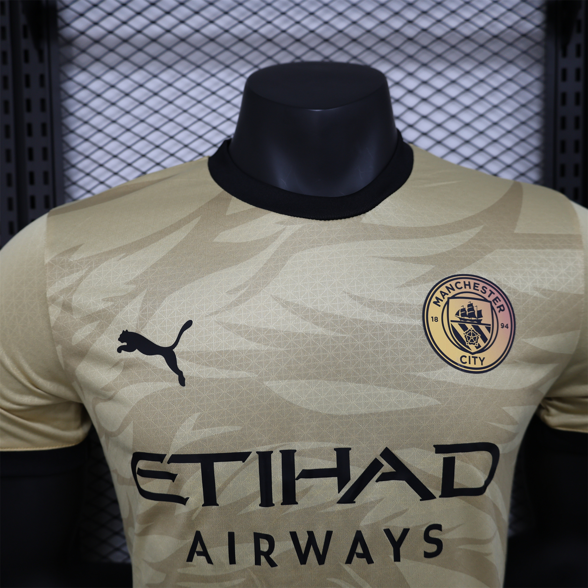 Manchester City 24-25 Gold and Black Loong Jersey - Player Version - UnitedFutballJersey