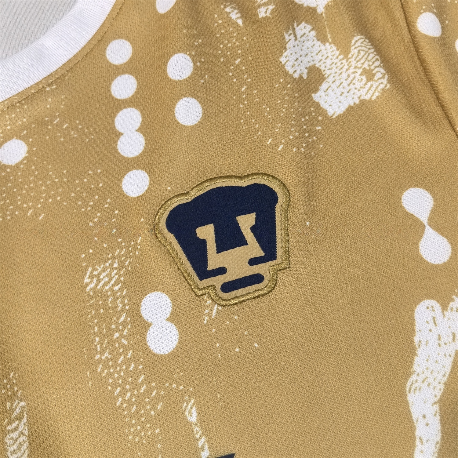 Pumas UNAM 25-26 Mud Yellow Pre-Match Training Jersey - Fans Version - UnitedFutballJersey