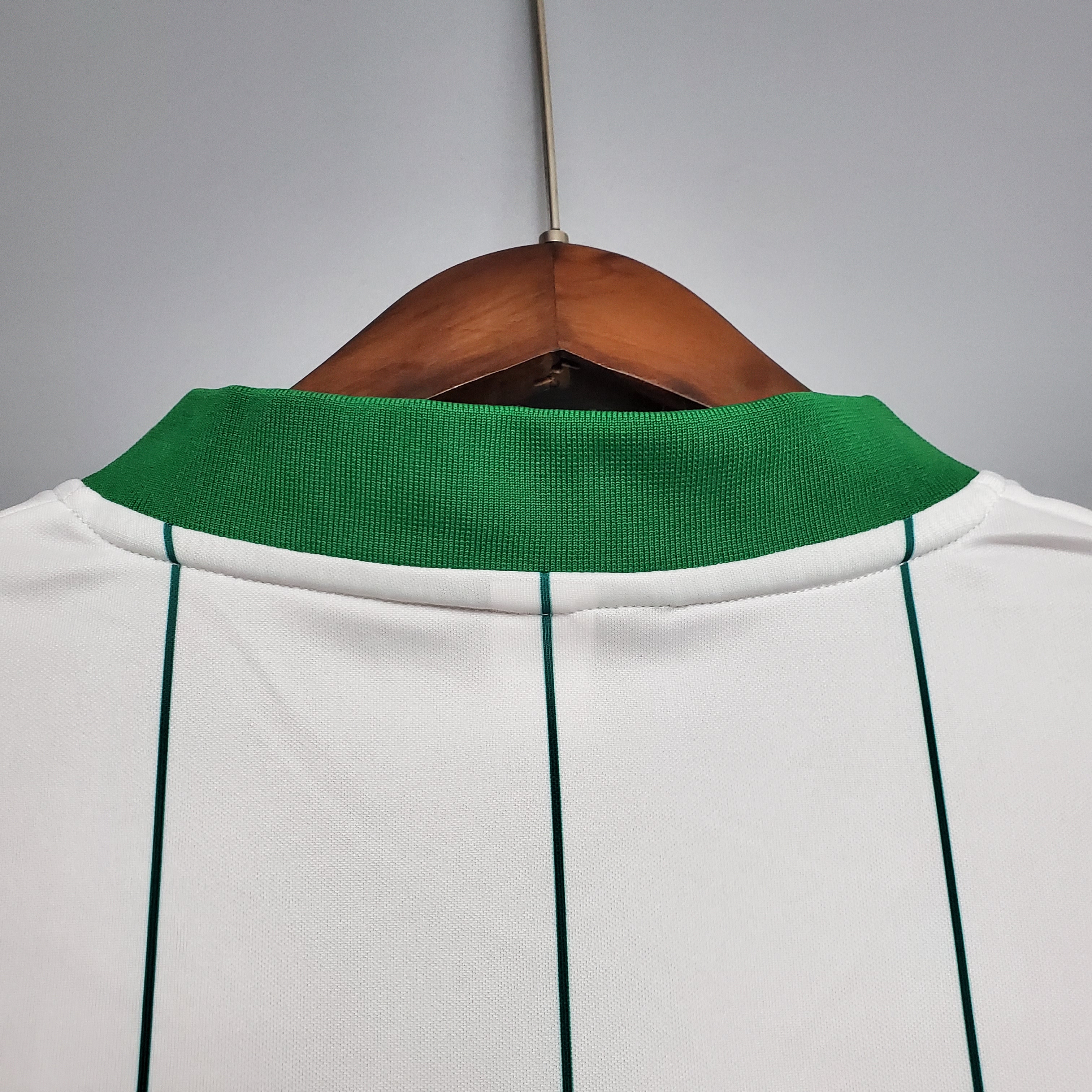 Retro Celtic 1982-83 Away Stadium Jersey - UnitedFutballJersey