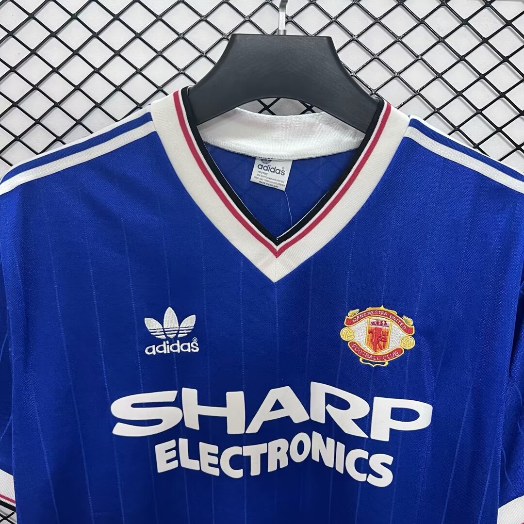 Retro Manchester United 82-83 Third Jersey - UnitedFutballJersey