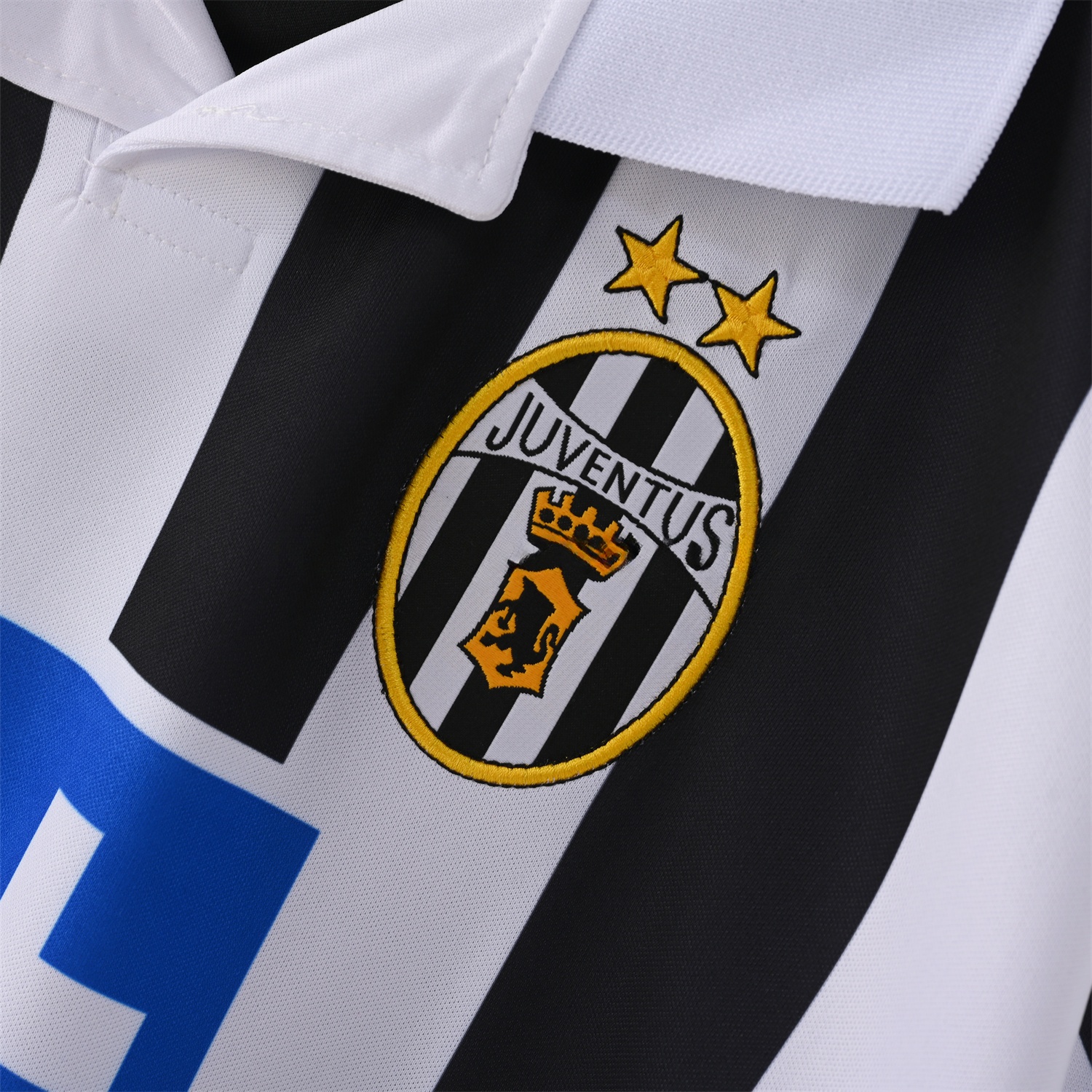 Retro Juventus 1999-00 Home Jersey - UnitedFutballJersey