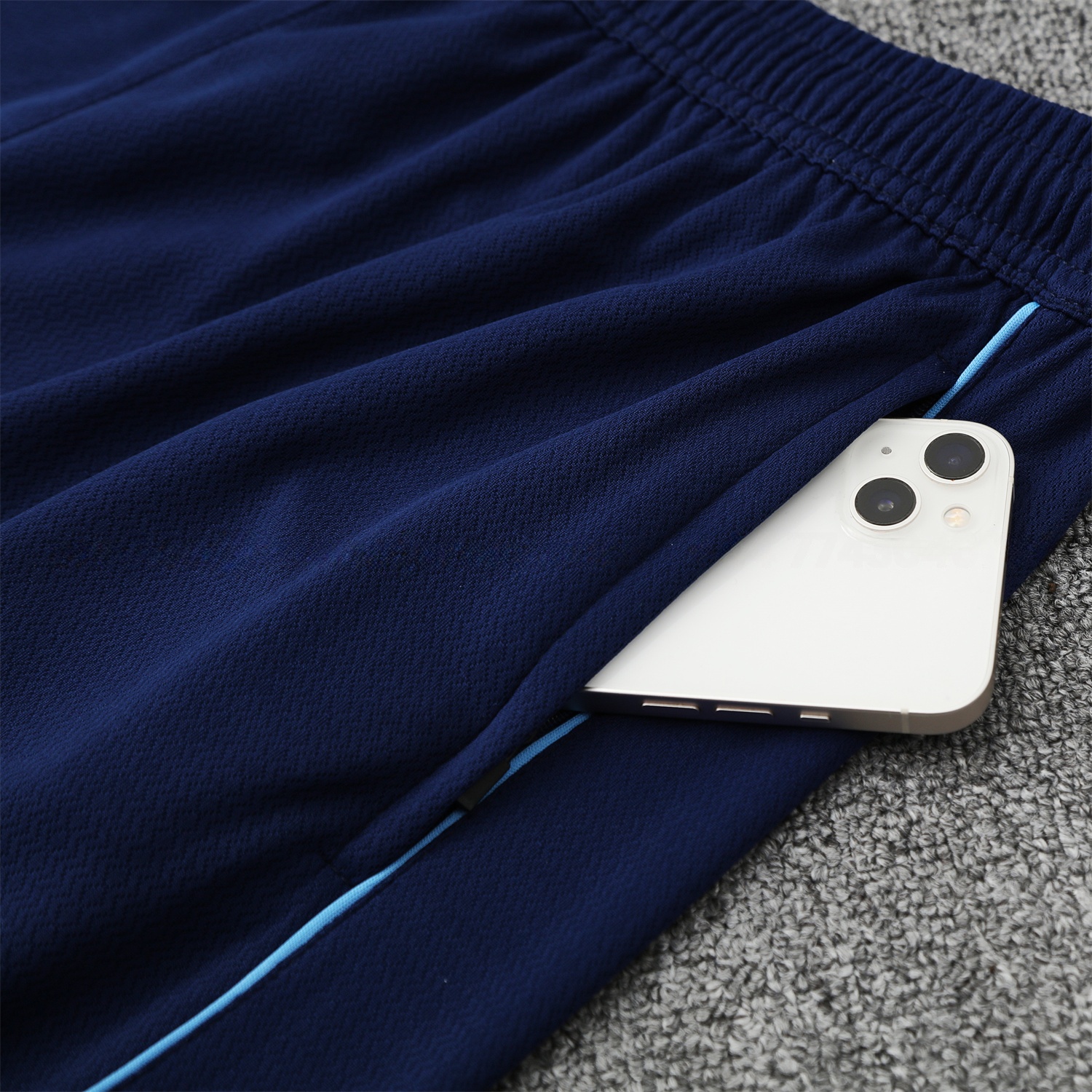 Manchester City 25-26 Short-Sleeve Training Set - Deep Blue Top & Deep Blue Shorts - UnitedFutballJersey