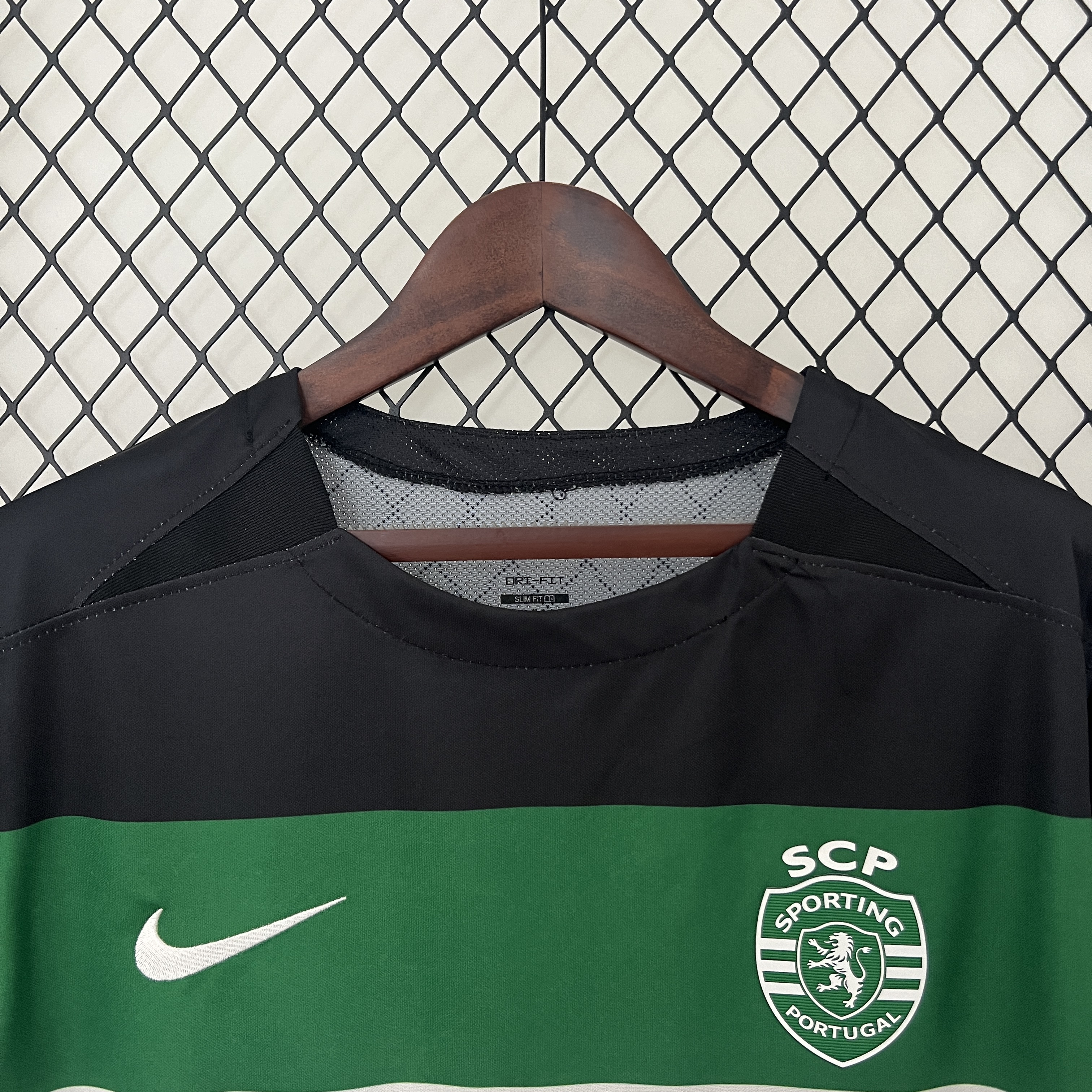 Sporting CP Portugal 24-25 Home Stadium Jersey - Fans Version - UnitedFutballJersey