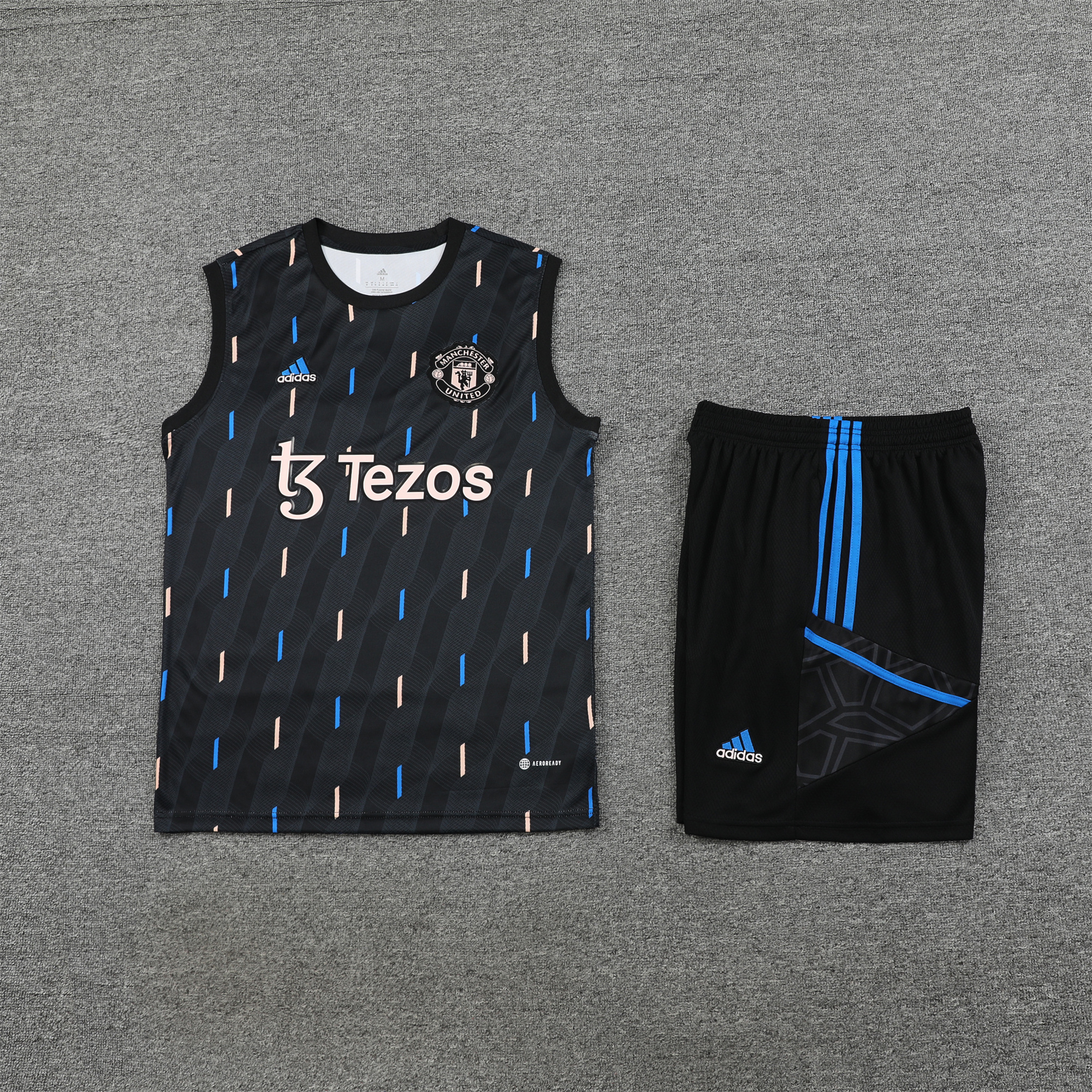 Manchester United 23-24 Vest Training Set Black Line - UnitedFutballJersey