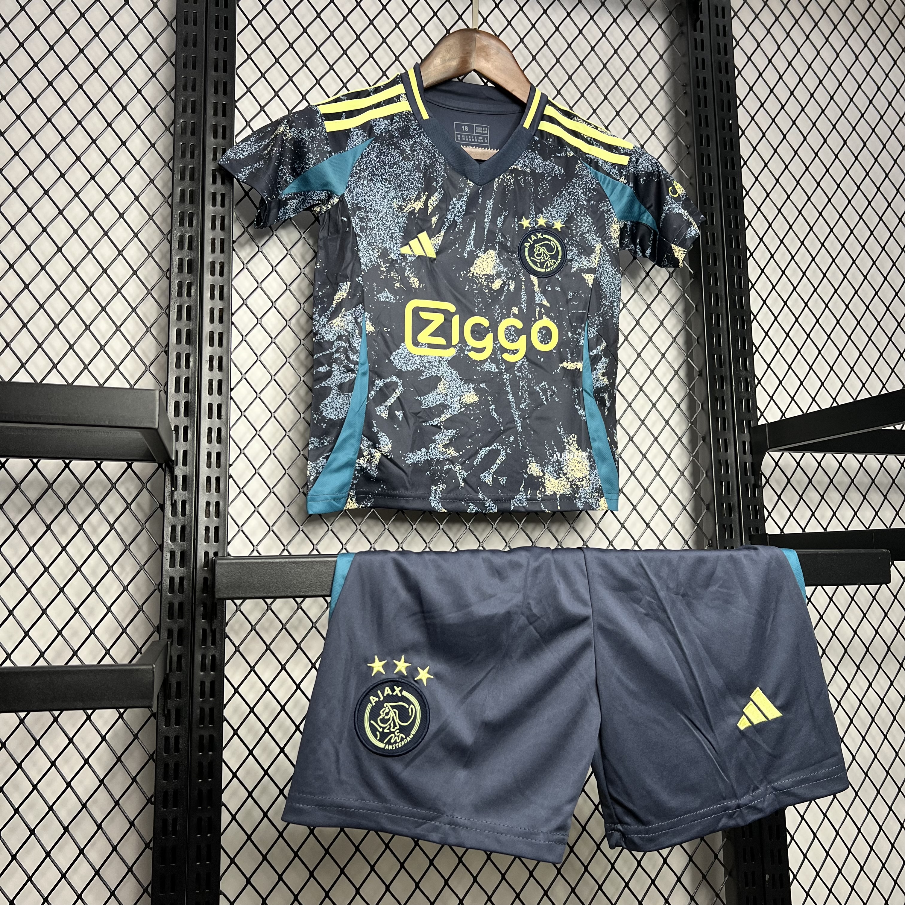 Ajax 24-25 Away Kids Kit - UnitedFutballJersey