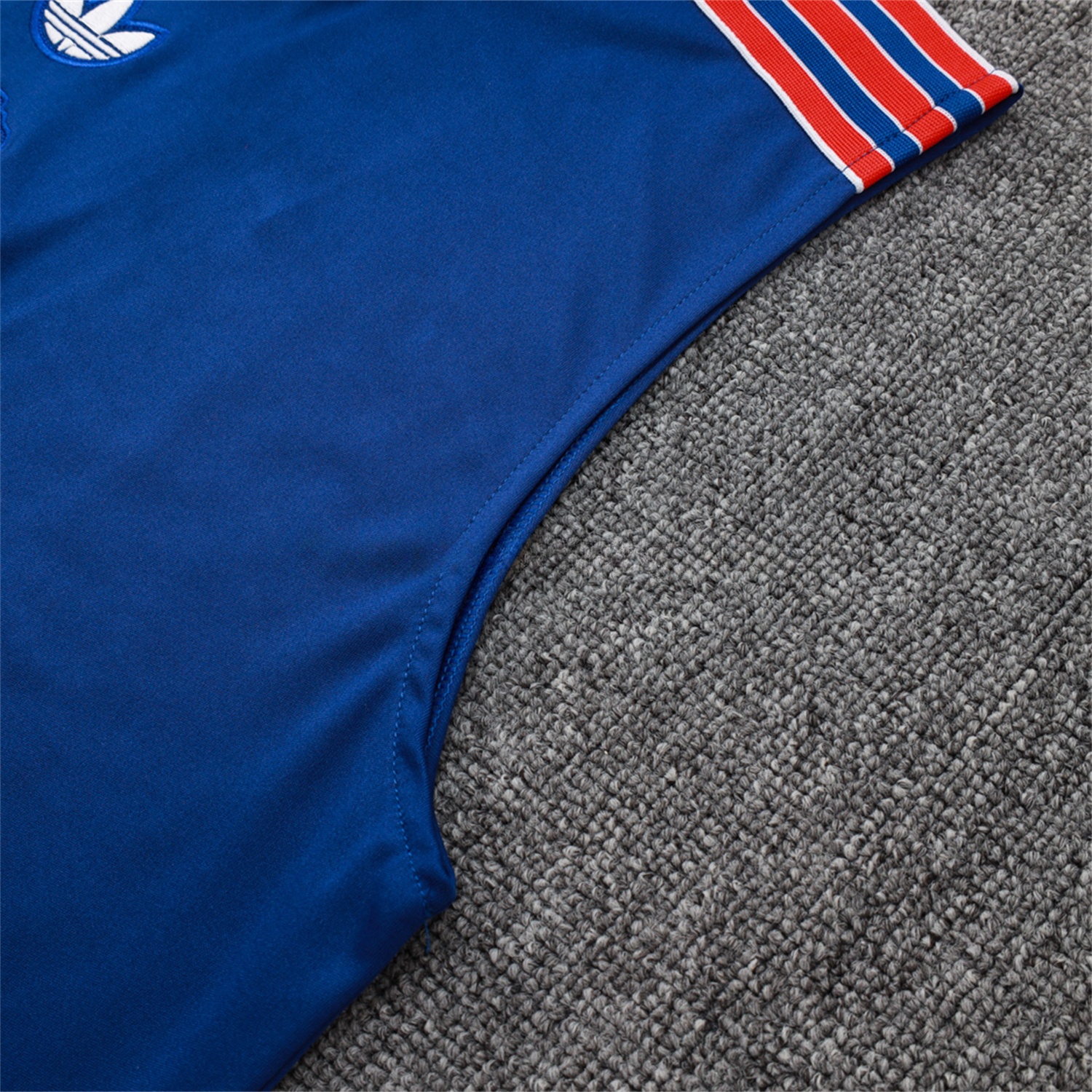 Arsenal 25-26 Throwback Trefoil Vest Training Set - Royal Blue Vest and Shorts - UnitedFutballJersey