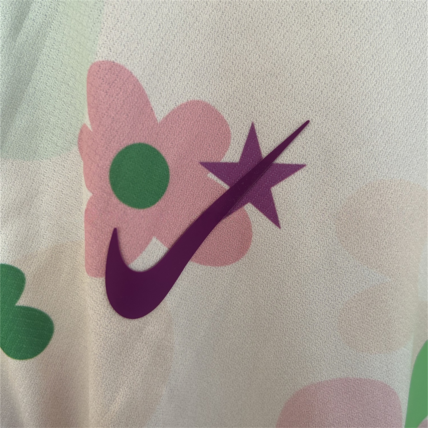 Barcelona 25-26 Stars And Flowers Pink Special Jersey - Fans Version - UnitedFutballJersey