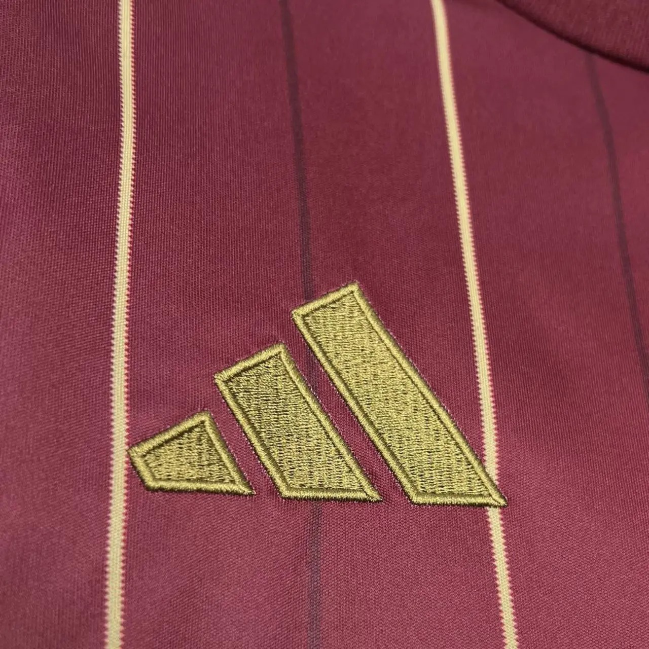 AS Roma 24-25 Home Stadium Jersey - Fans Version - UnitedFutballJersey
