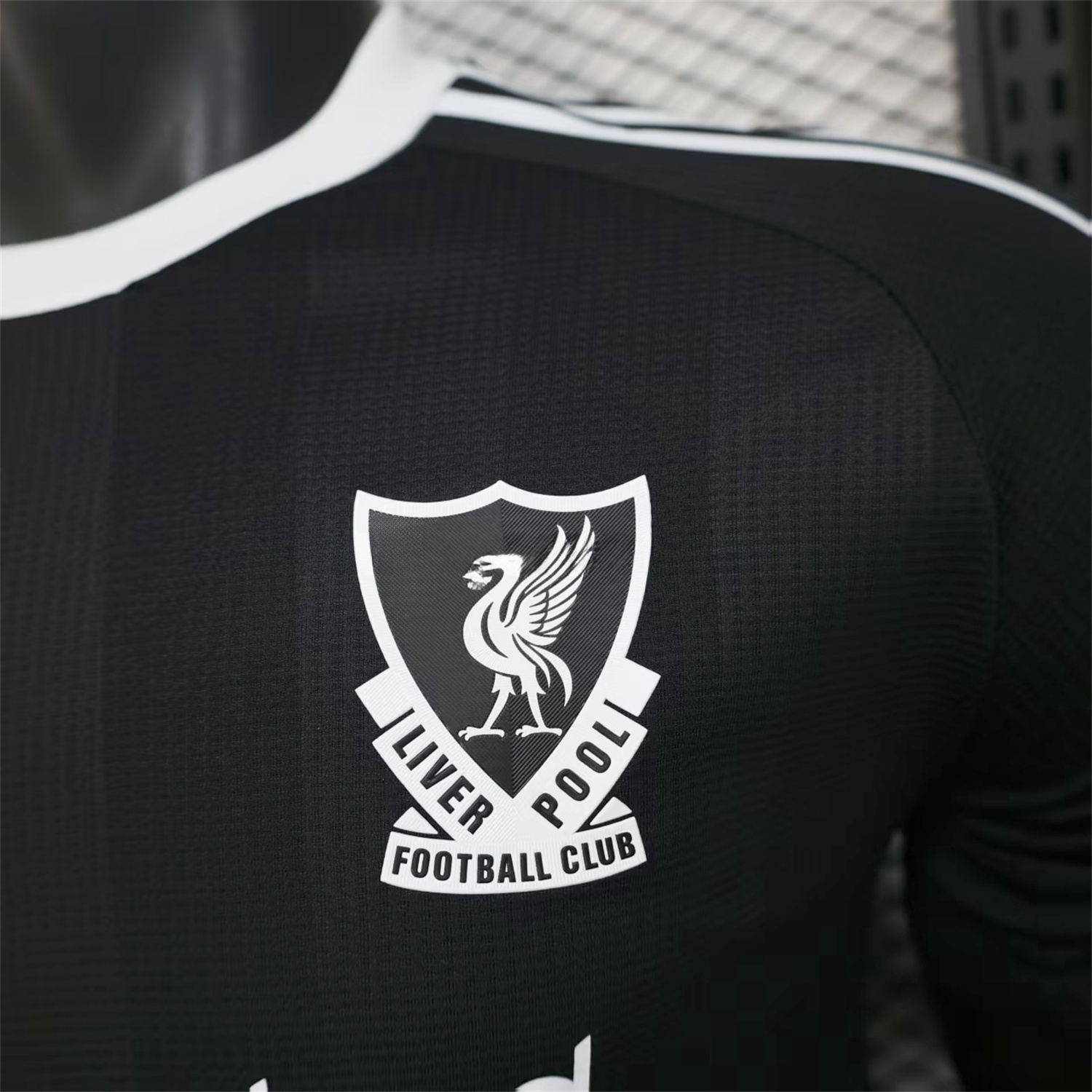 Liver.pool 25-26 Black Trefoil Goalkeeper Jersey - Player Version - UnitedFutballJersey